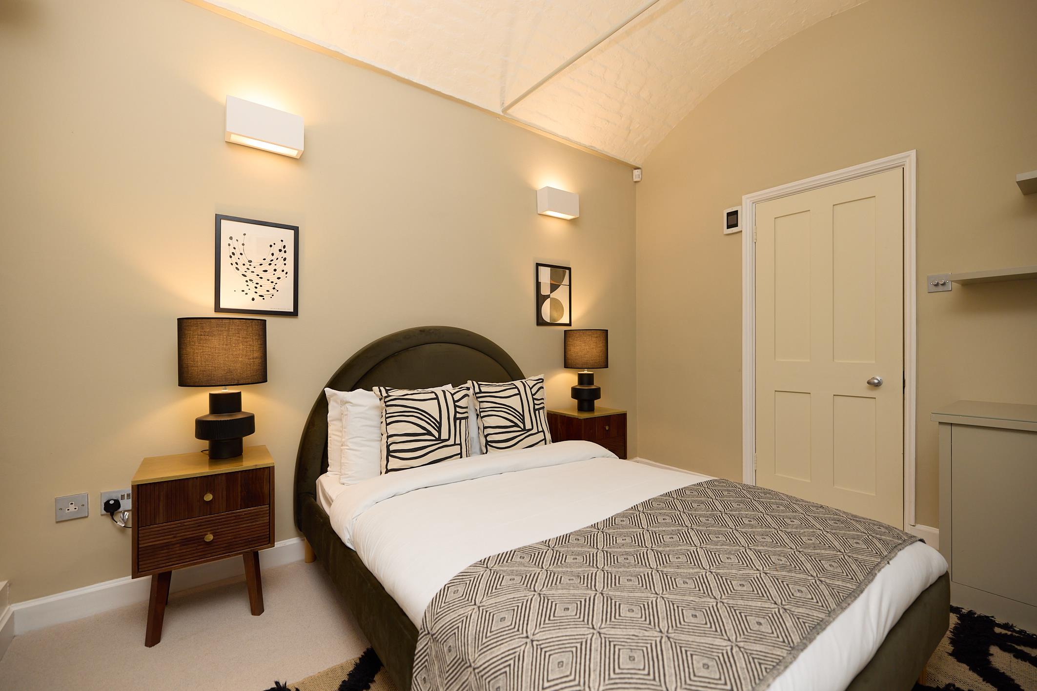 Ivory House, St Katharine Docks, London E1W