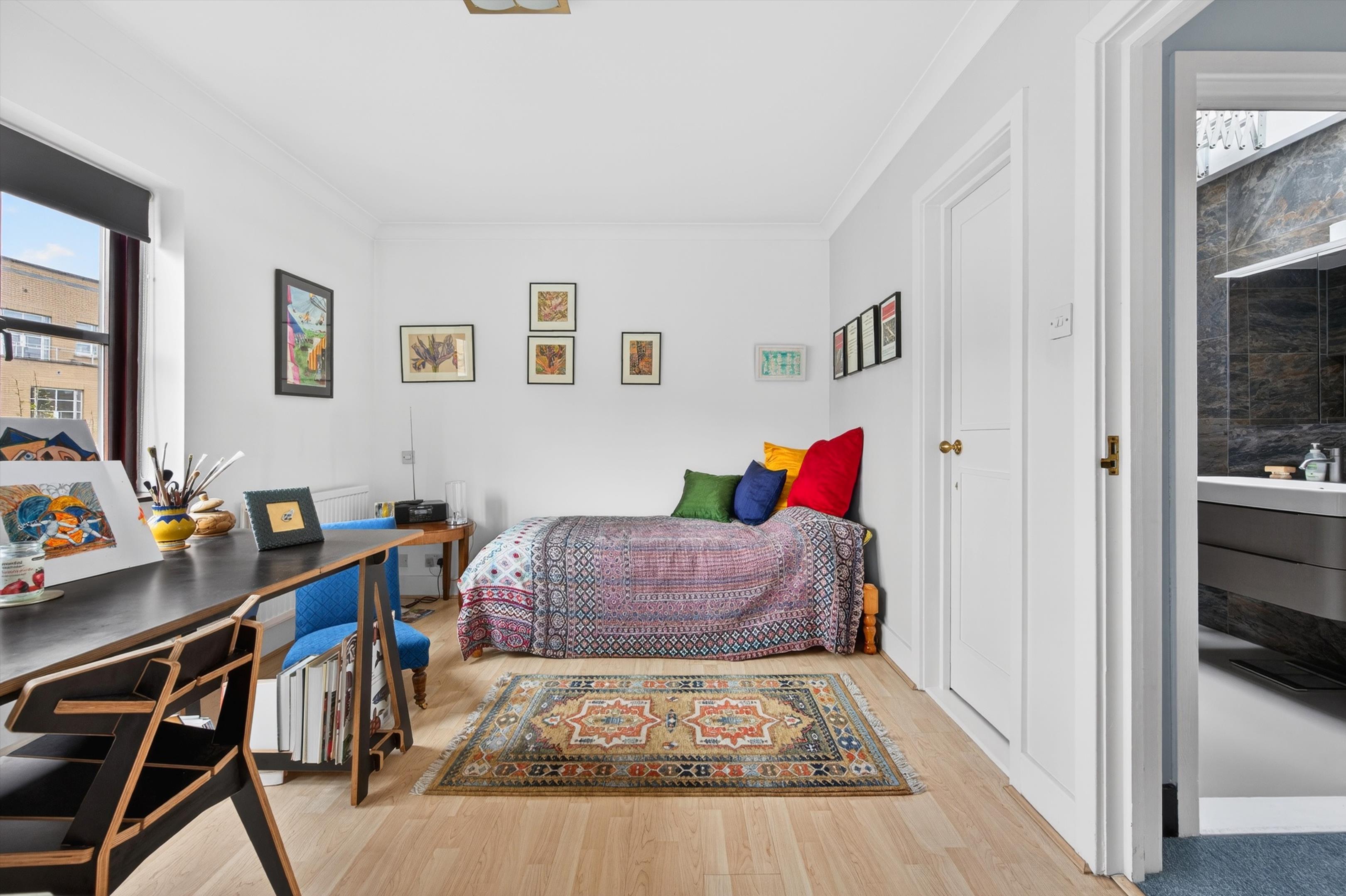 Blyths Wharf, Narrow Street, London, E14