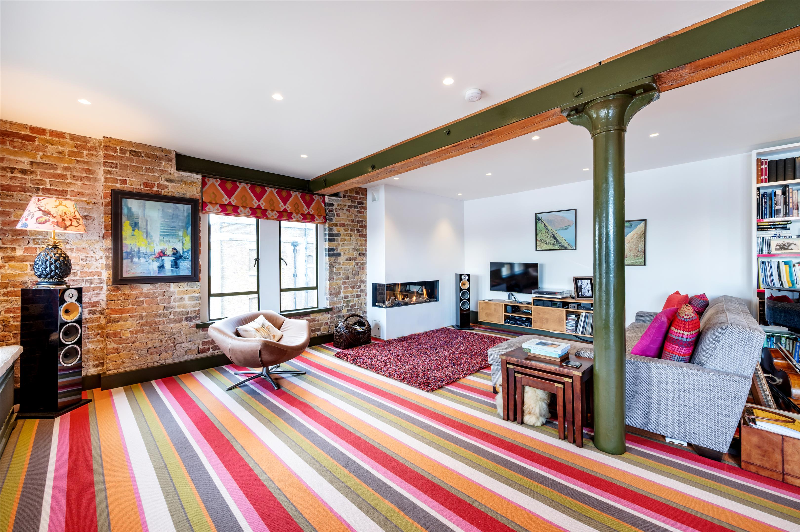 Oliver’s Wharf, Wapping High Street, London, E1W