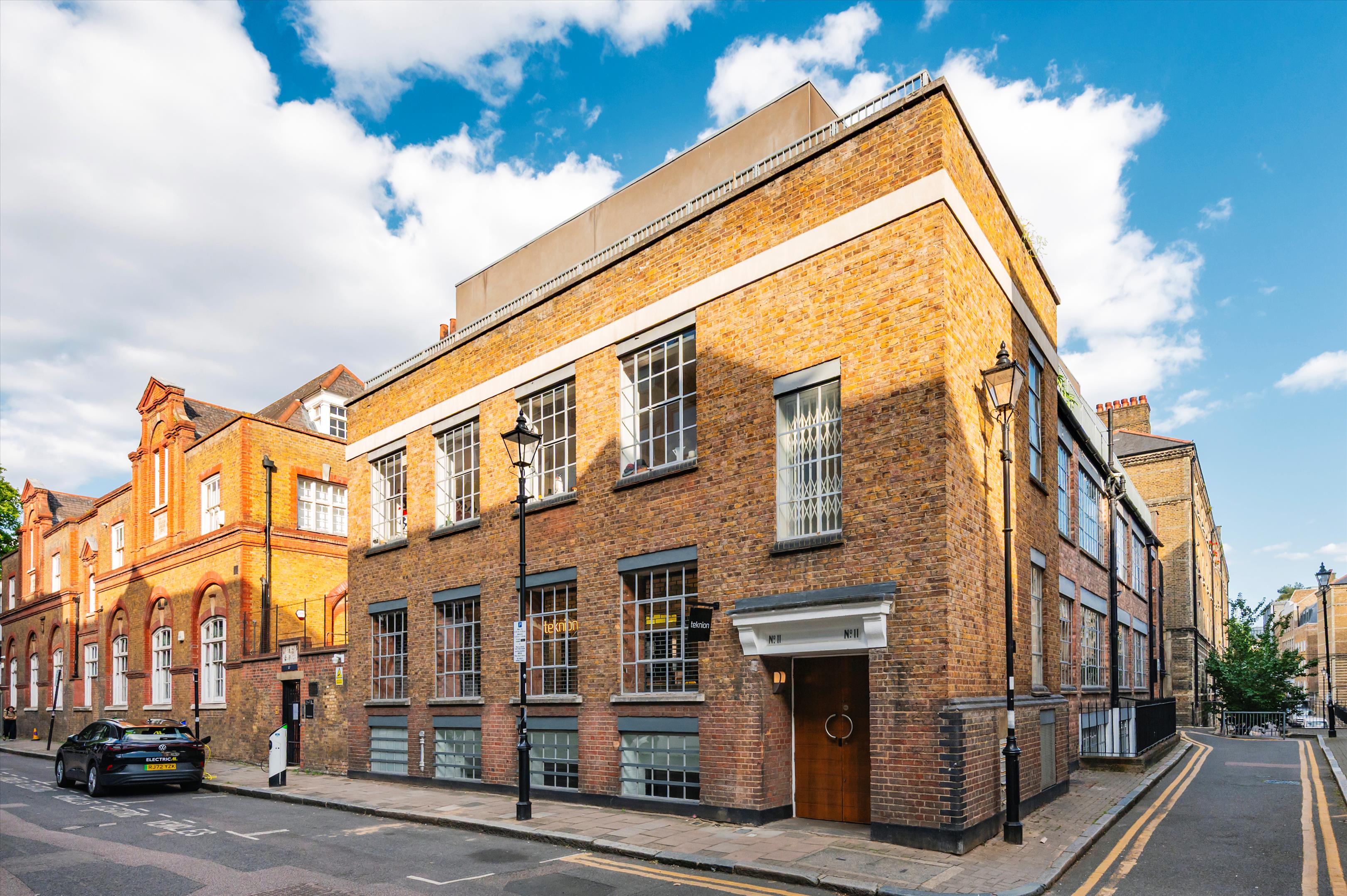 Bowling Green Lane, London, EC1R