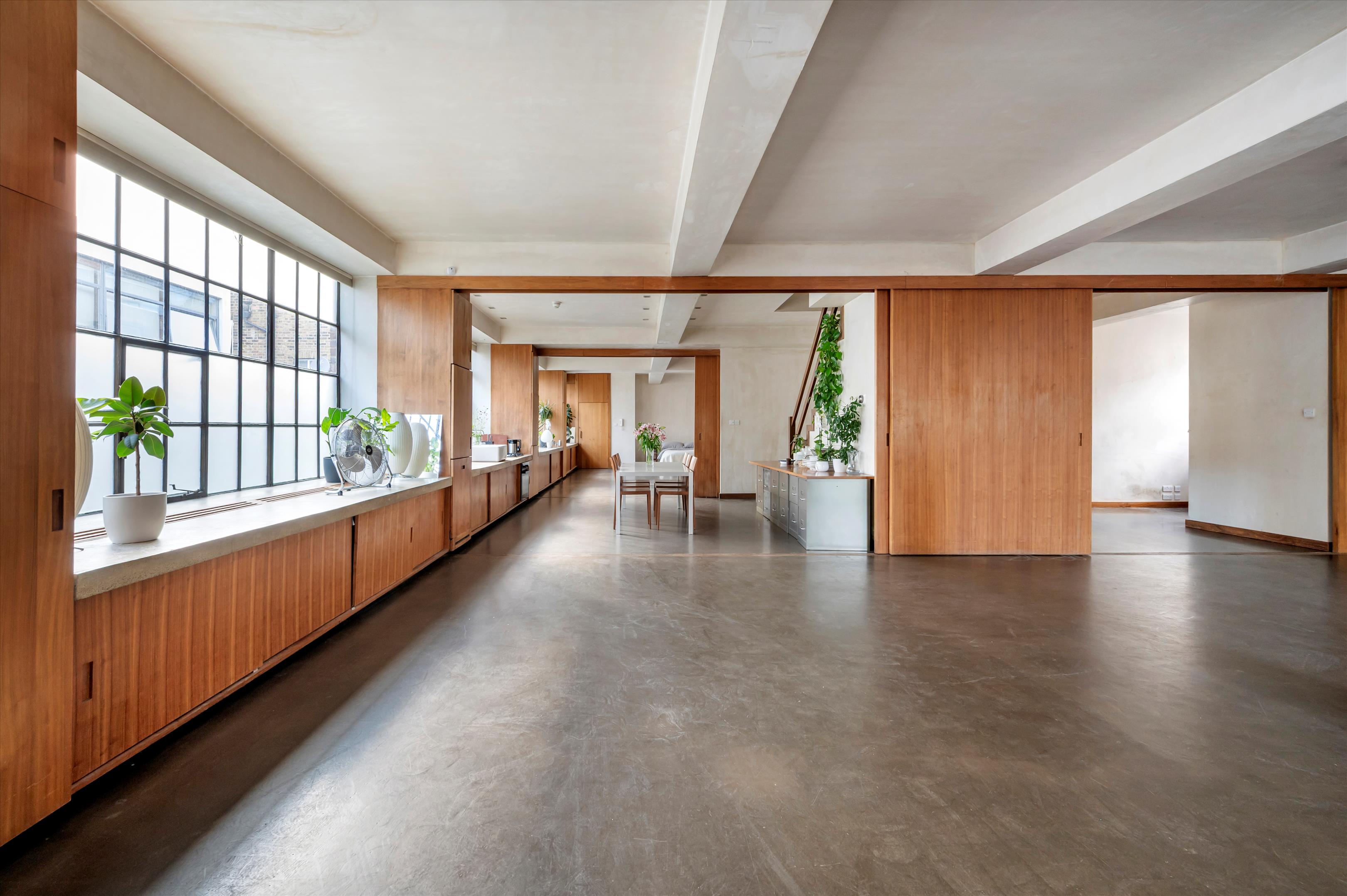 Bowling Green Lane, London, EC1R
