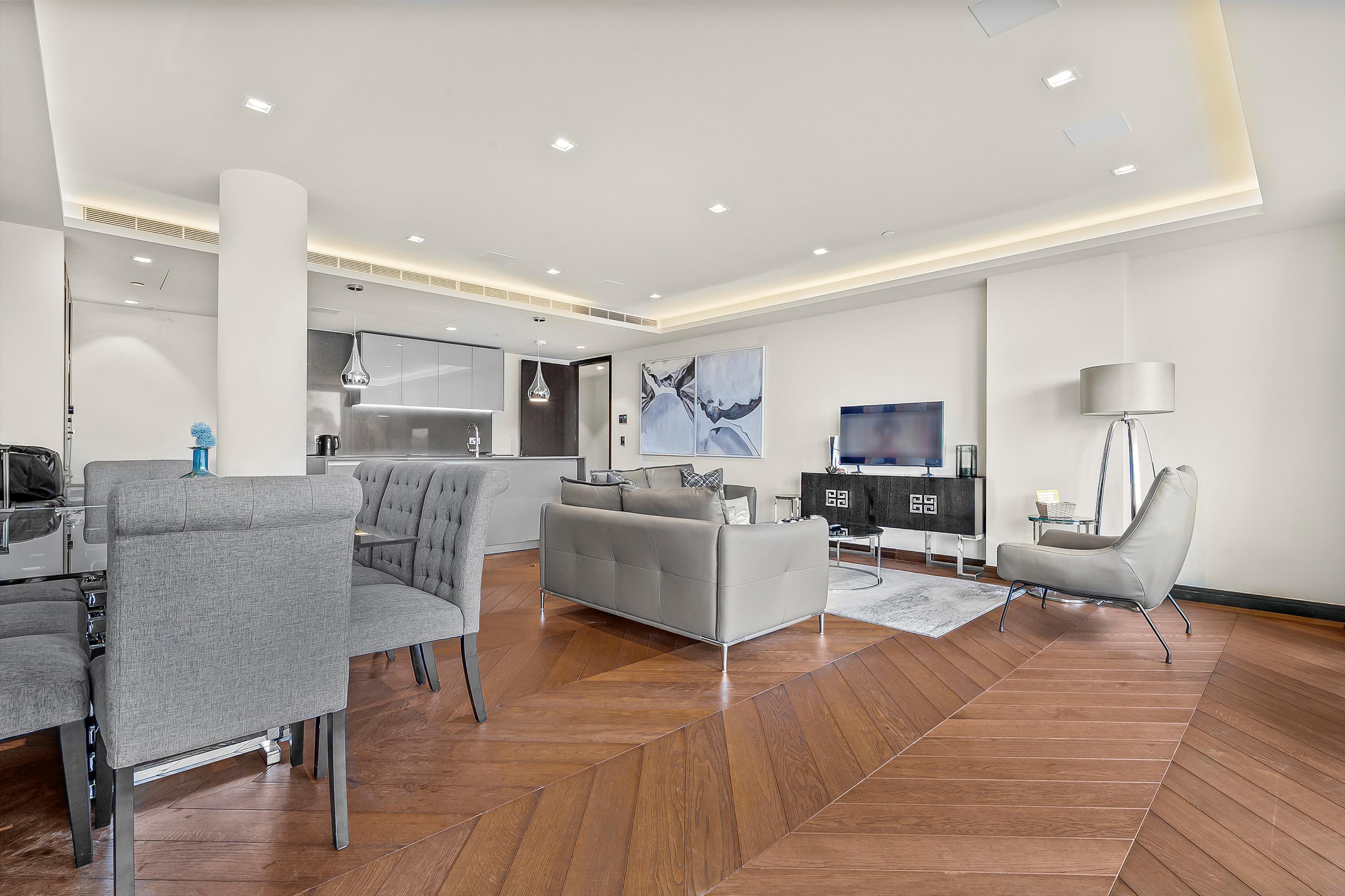 Sandringham House, Earl's Way, One Tower Bridge, Tower Bridge, London SE1