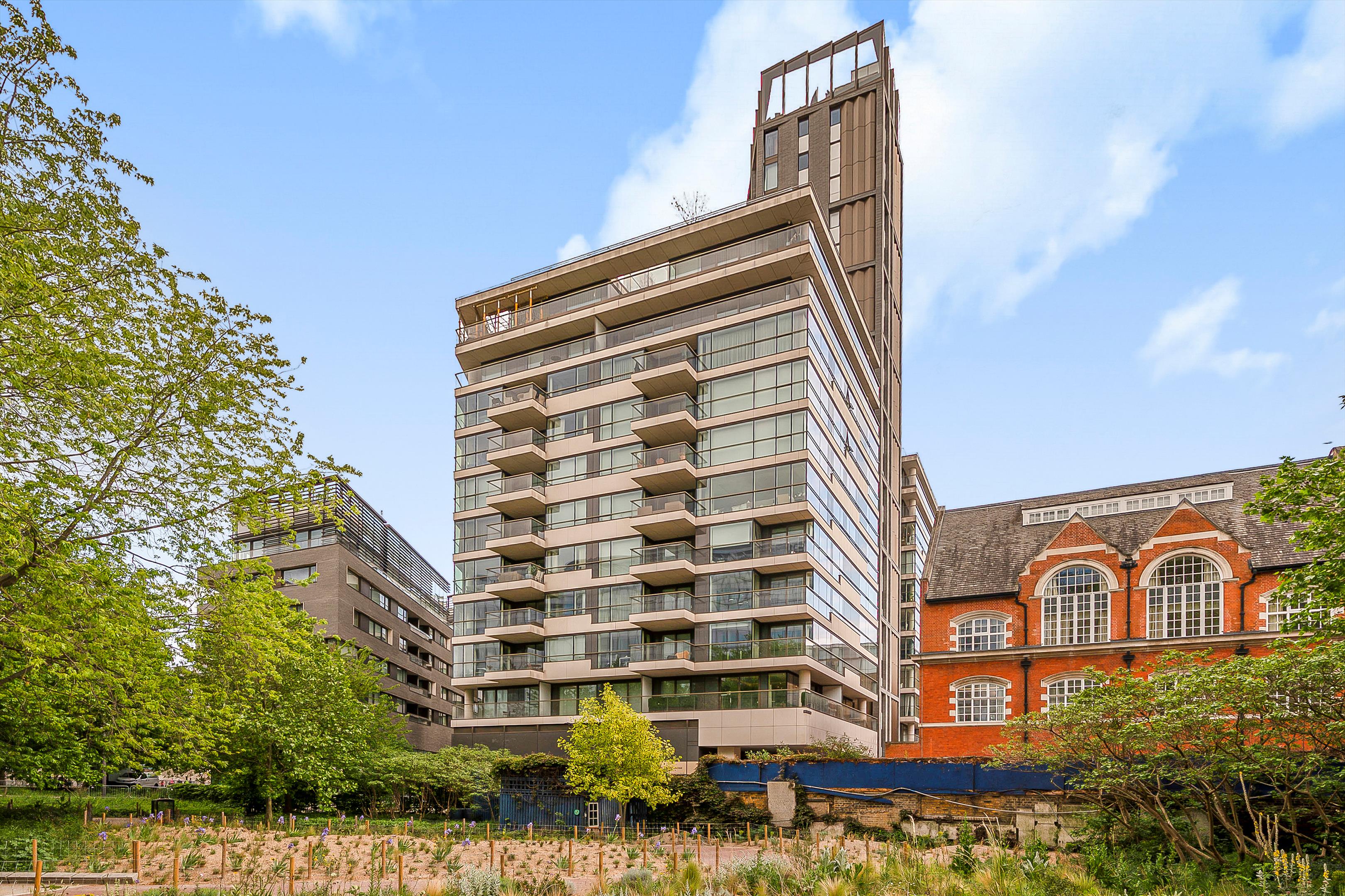 Sandringham House, Earl's Way, One Tower Bridge, Tower Bridge, London SE1