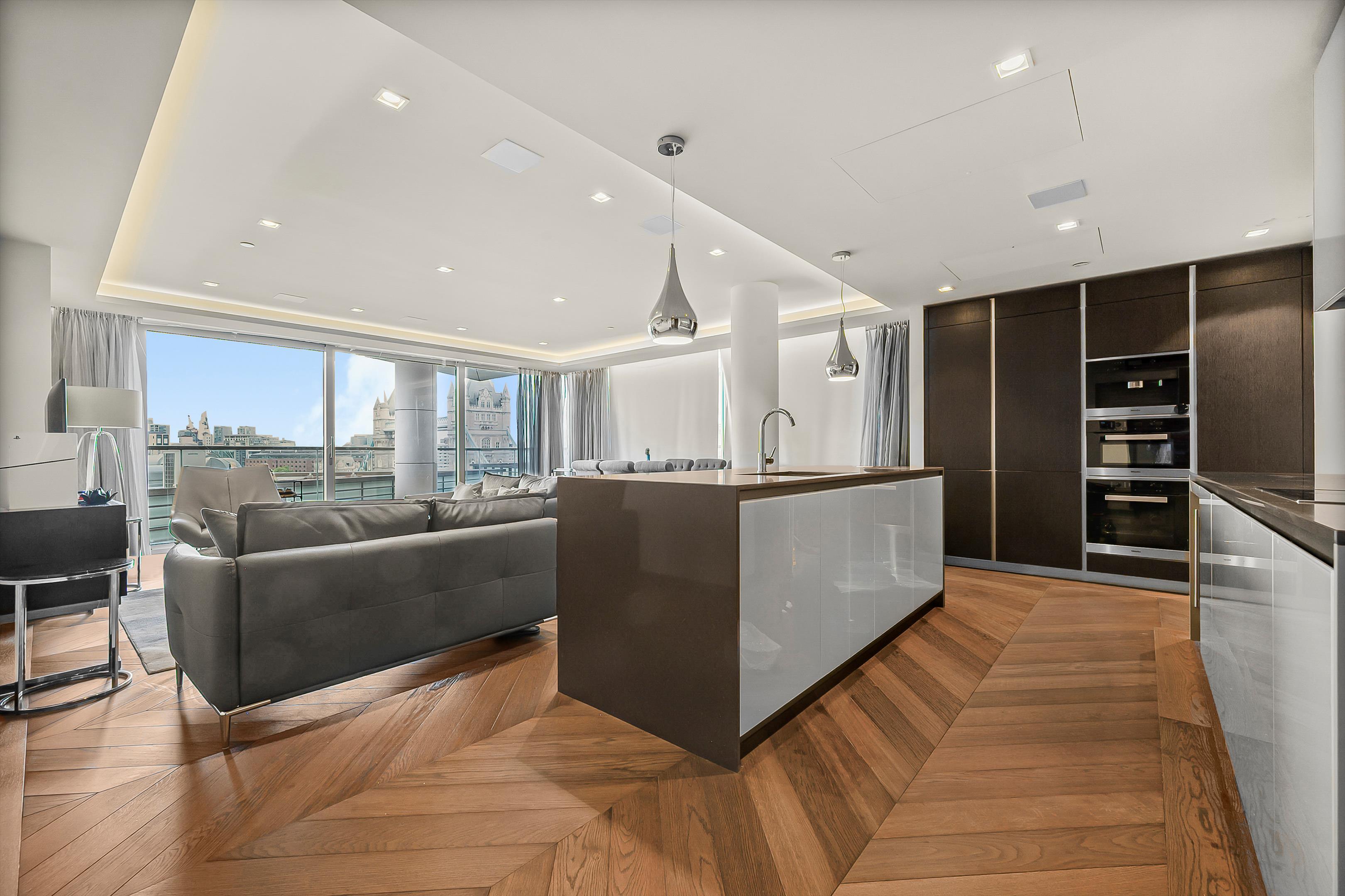 Sandringham House, Earl's Way, One Tower Bridge, Tower Bridge, London SE1
