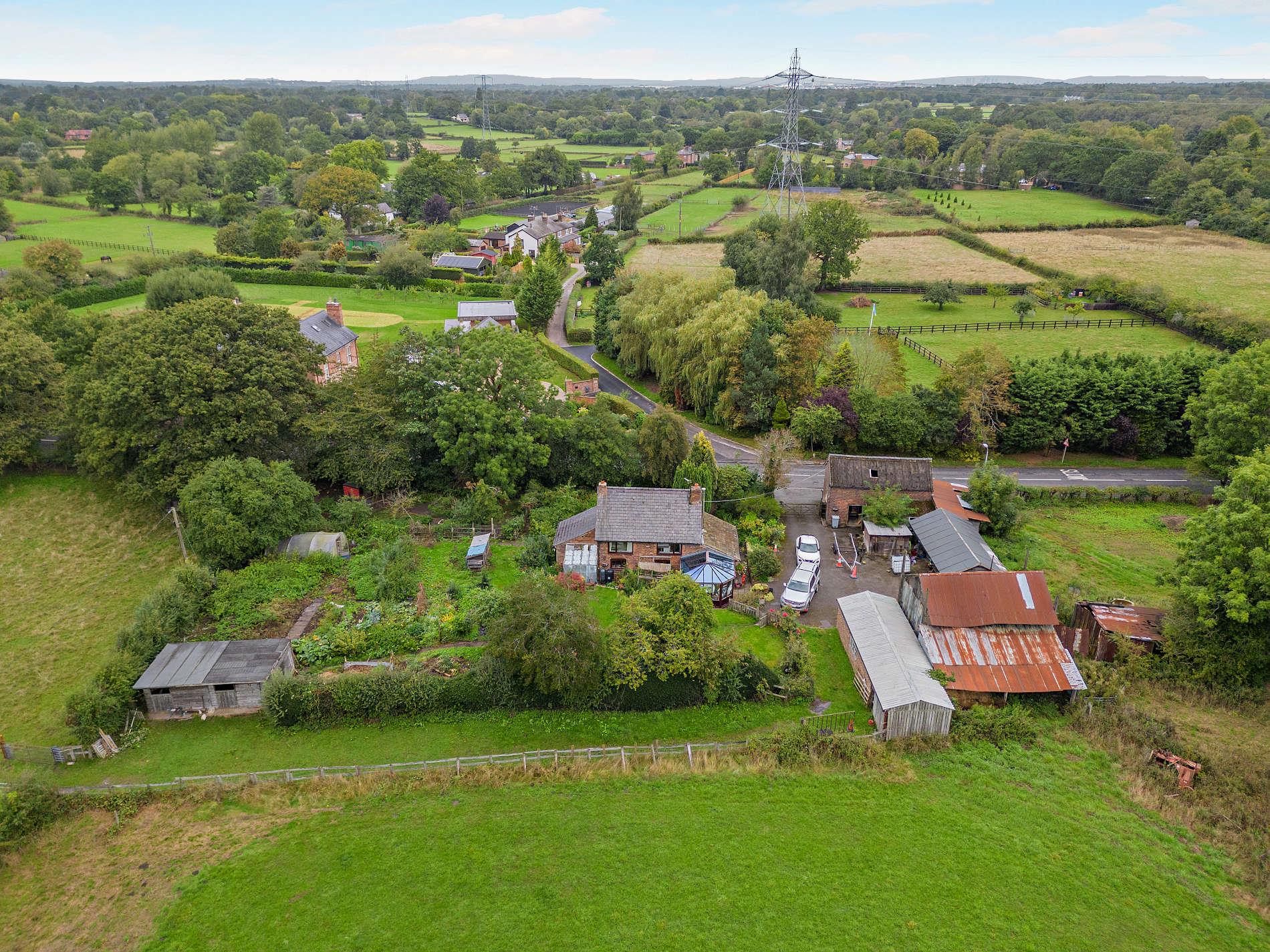Knutsford Road, Alderley Edge, Cheshire SK9