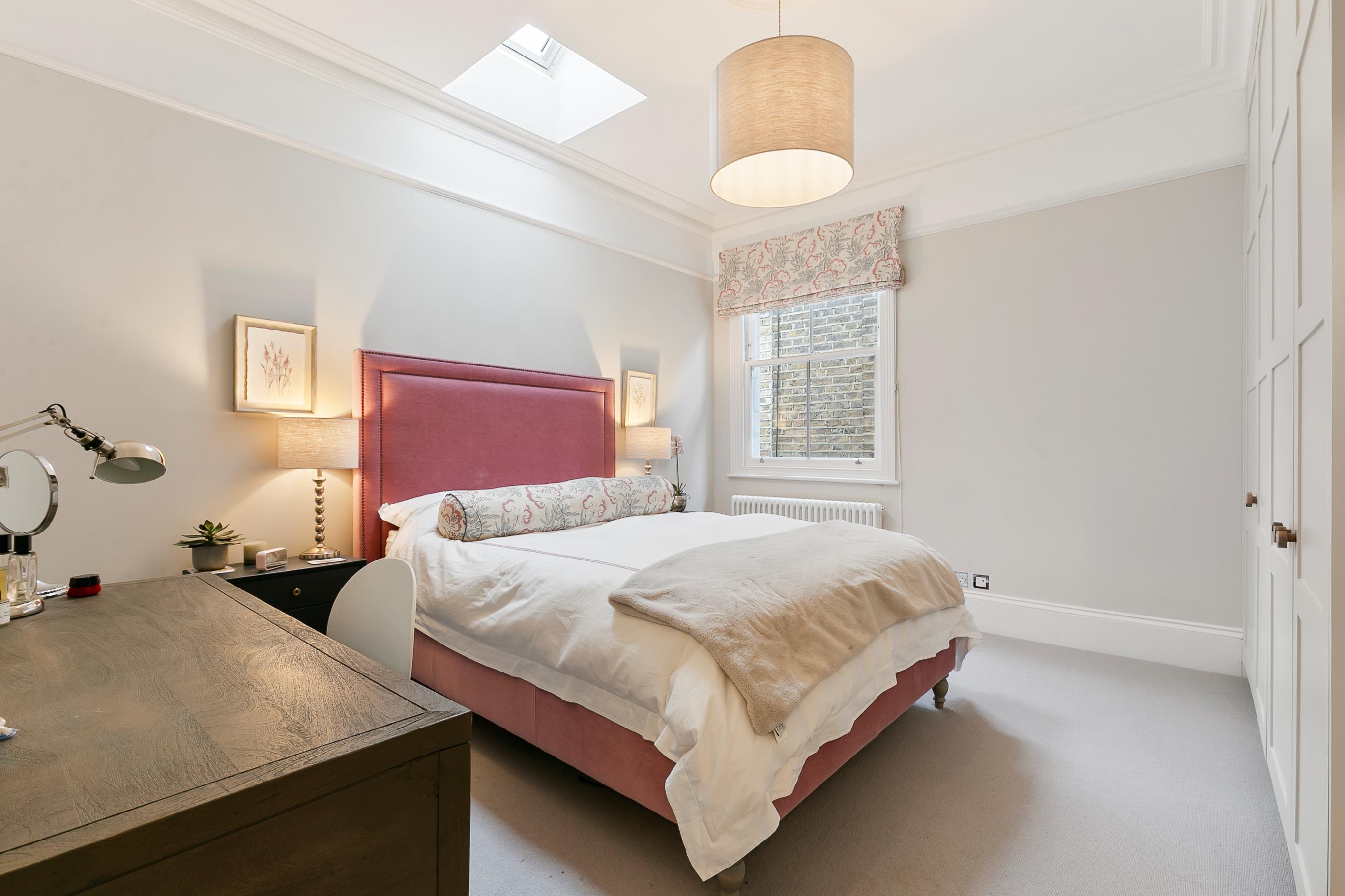 Wellesley Road, London, W4