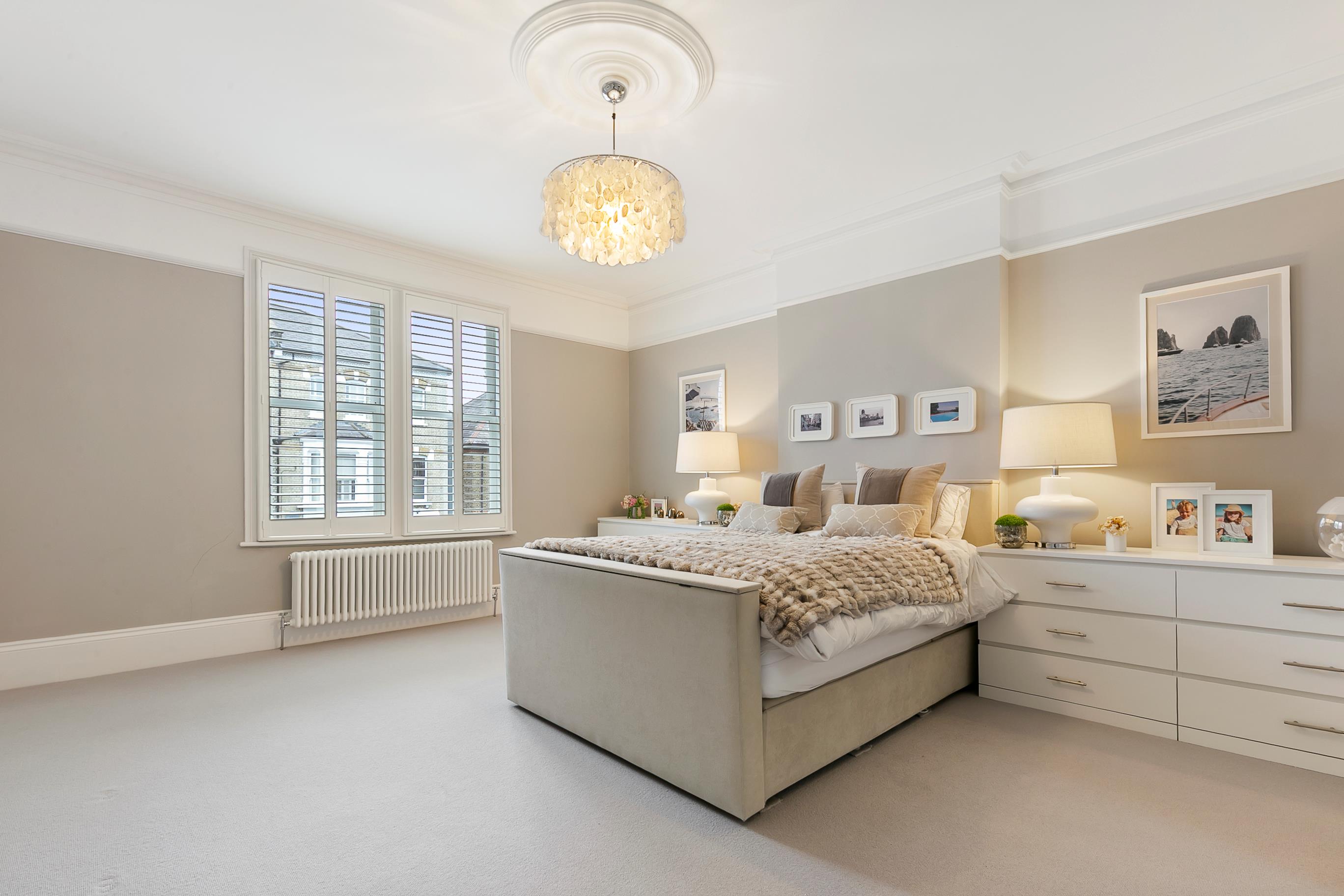 Wellesley Road, London, W4