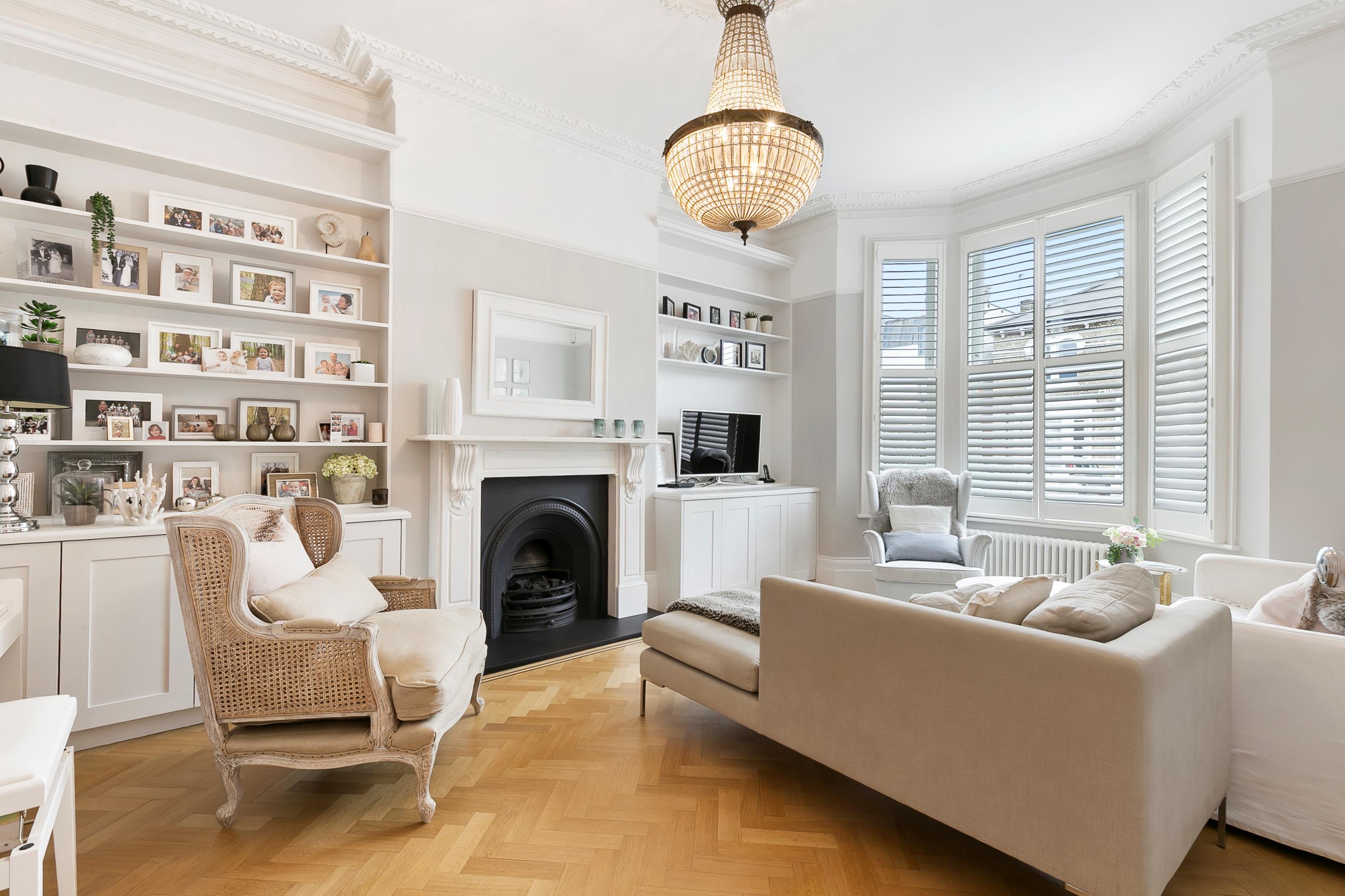 Wellesley Road, London, W4