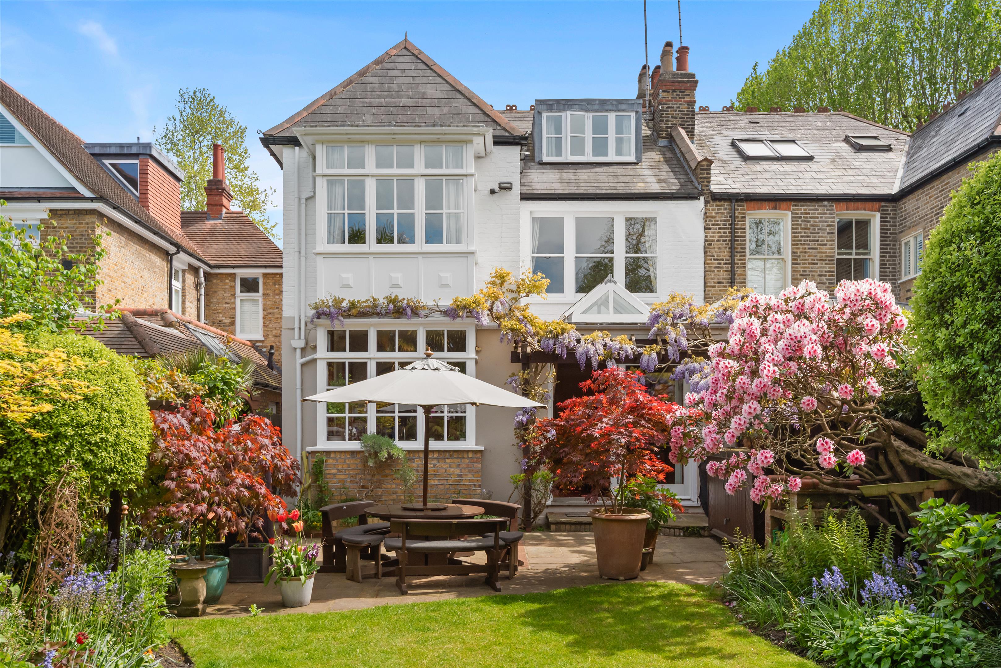 Park Road, London W4