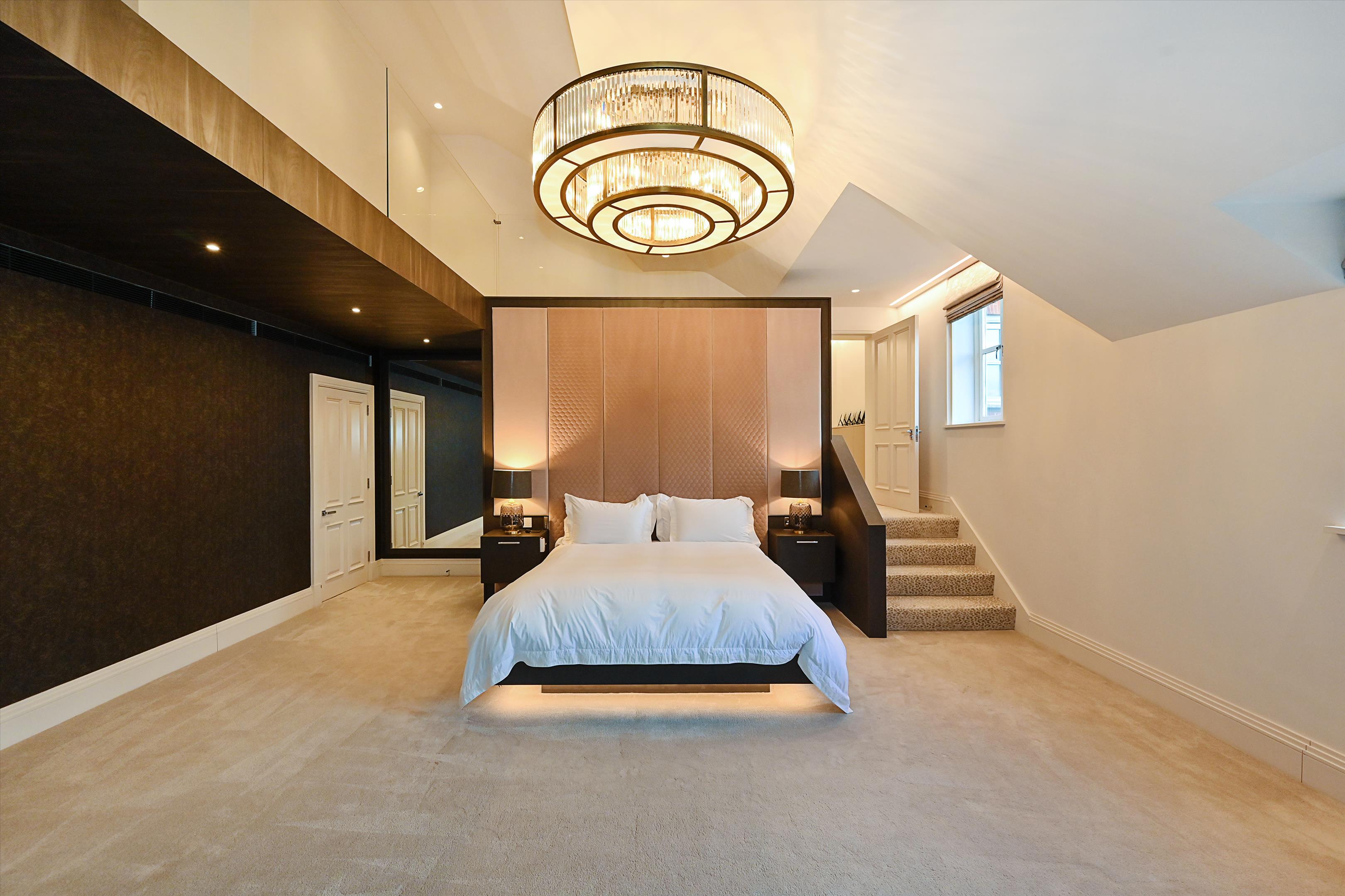 Westbury Road, London, W5