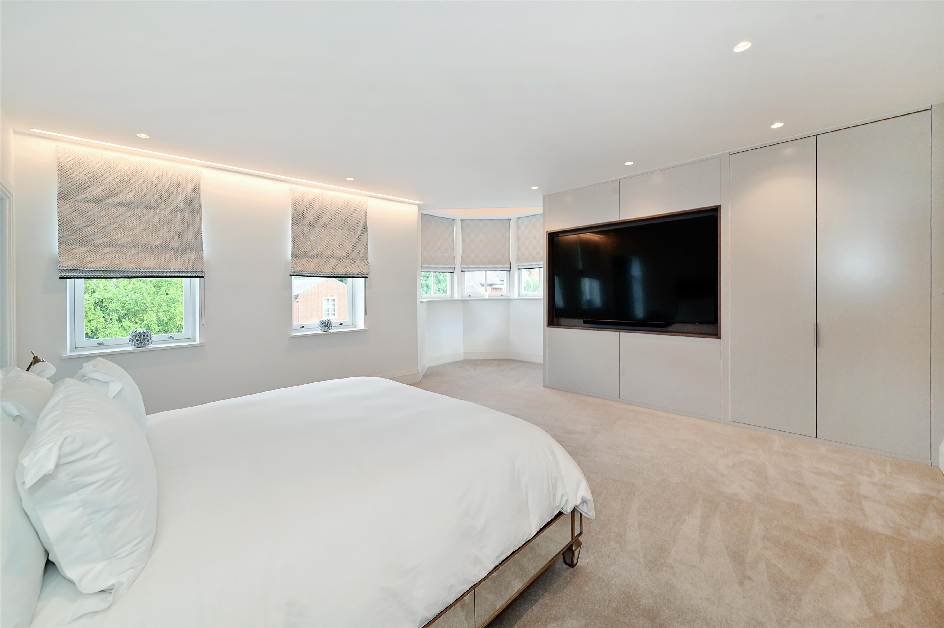 Westbury Road, London, W5