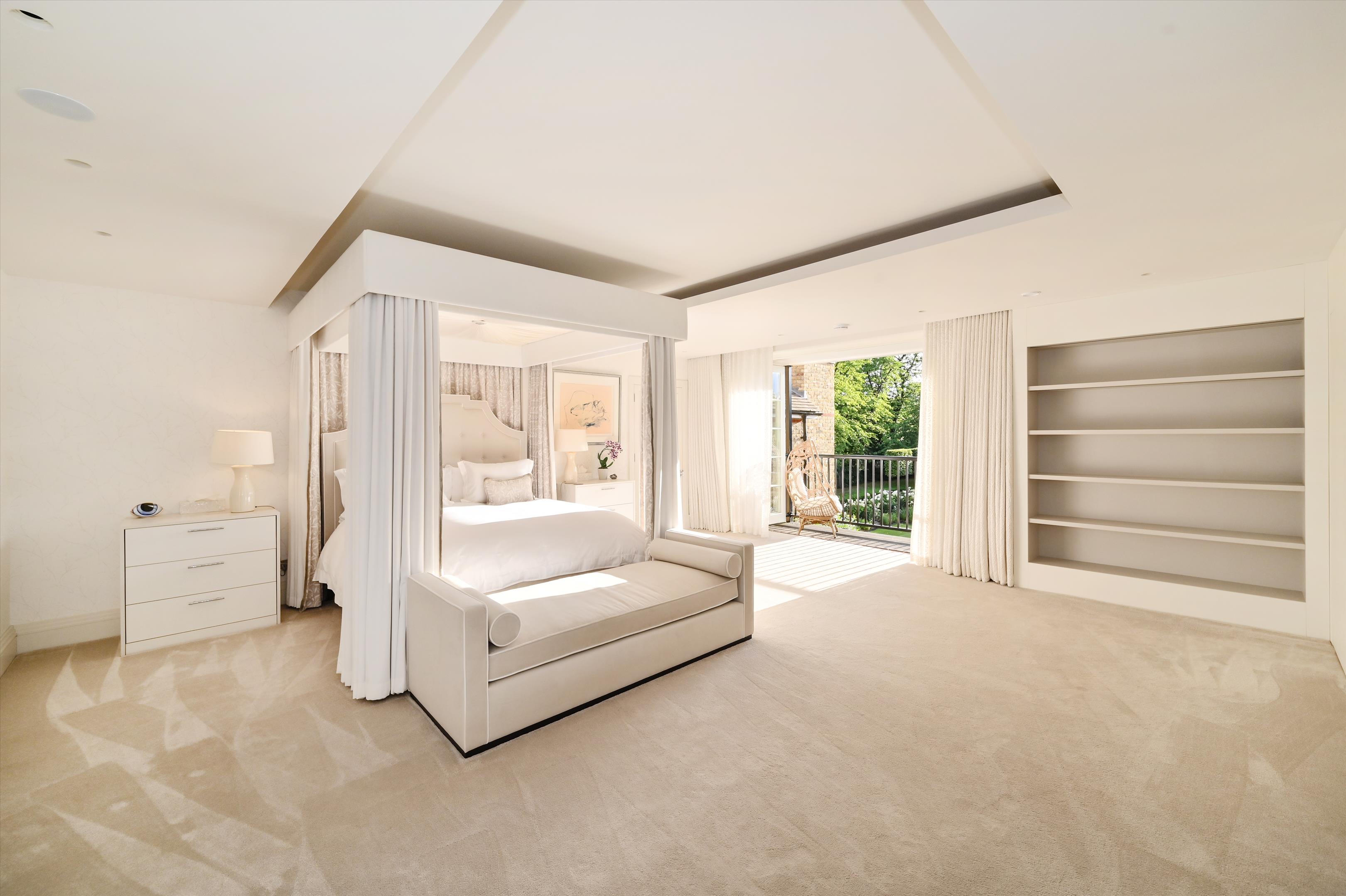 Westbury Road, London, W5