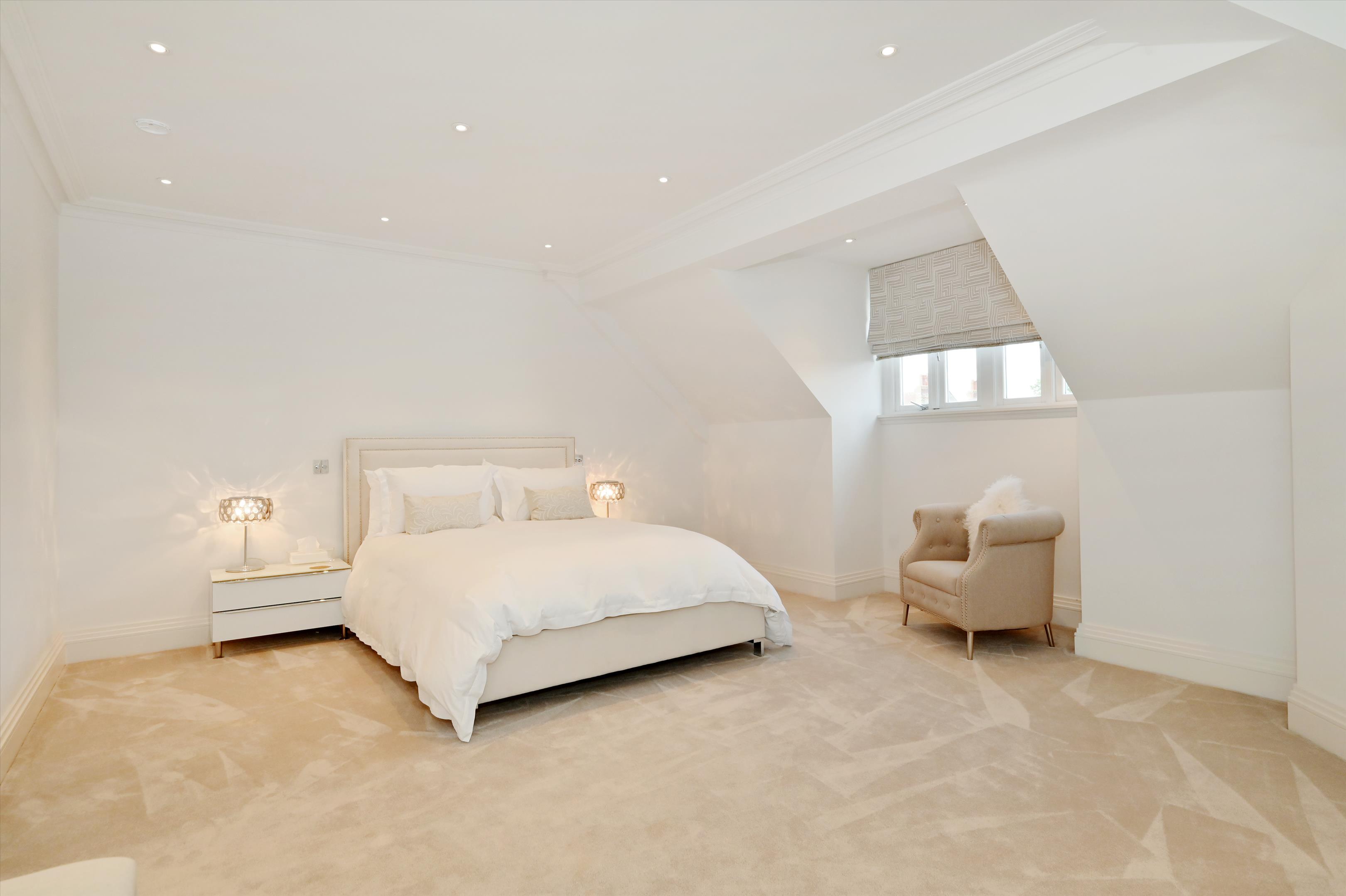 Westbury Road, London, W5