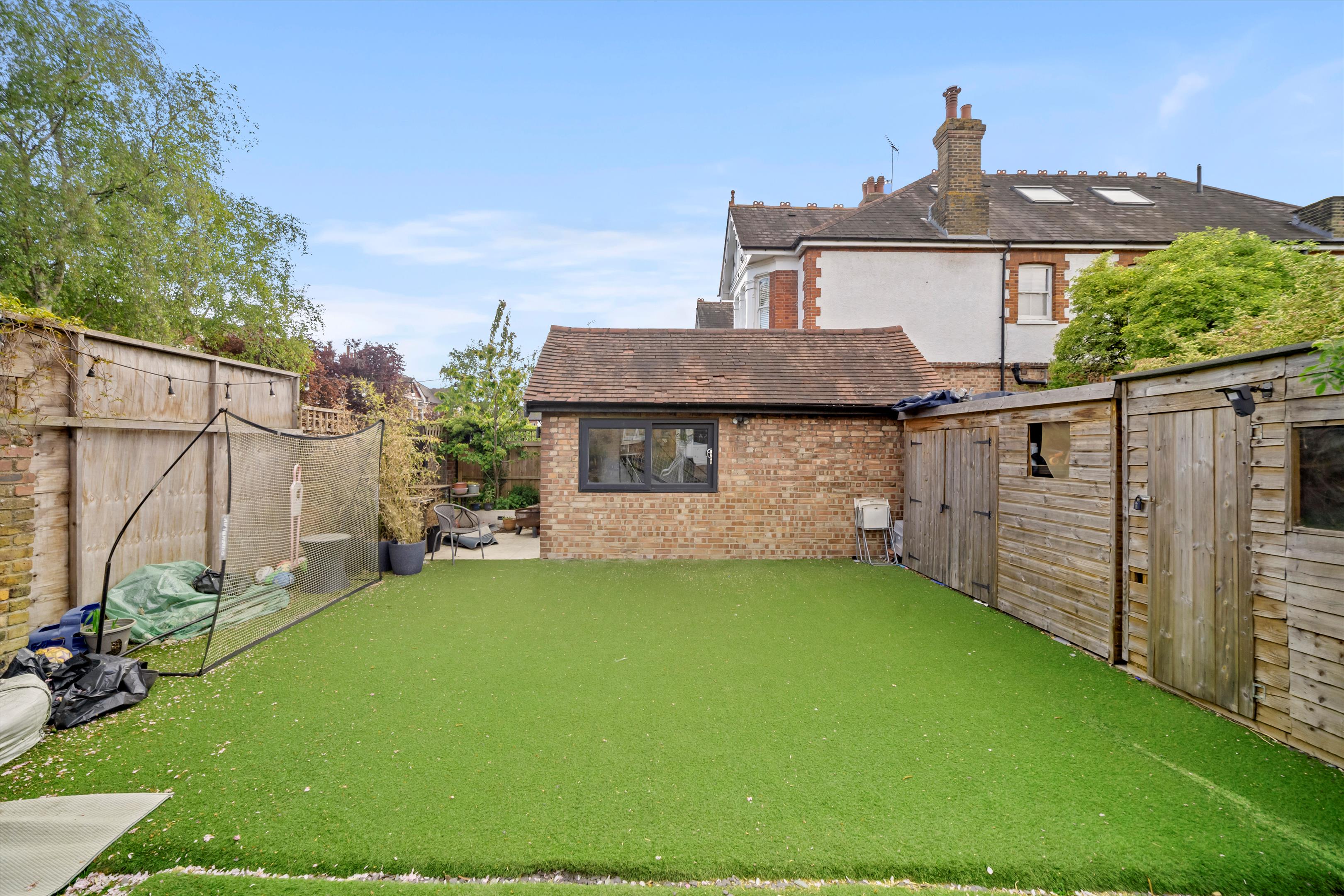 Twyford Avenue, London W3
