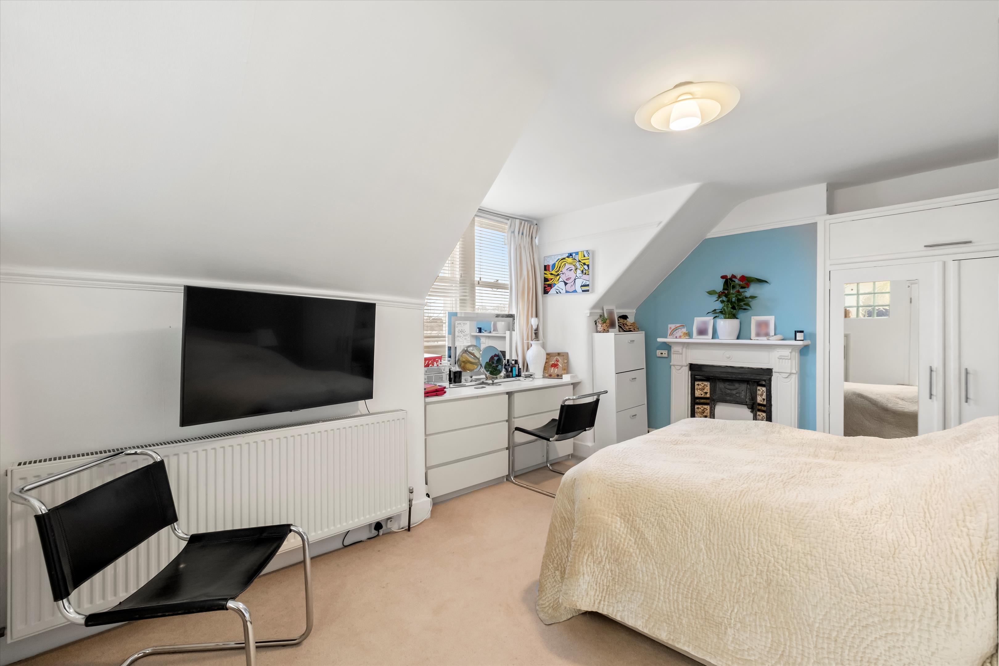 Chiswick Lane, London W4