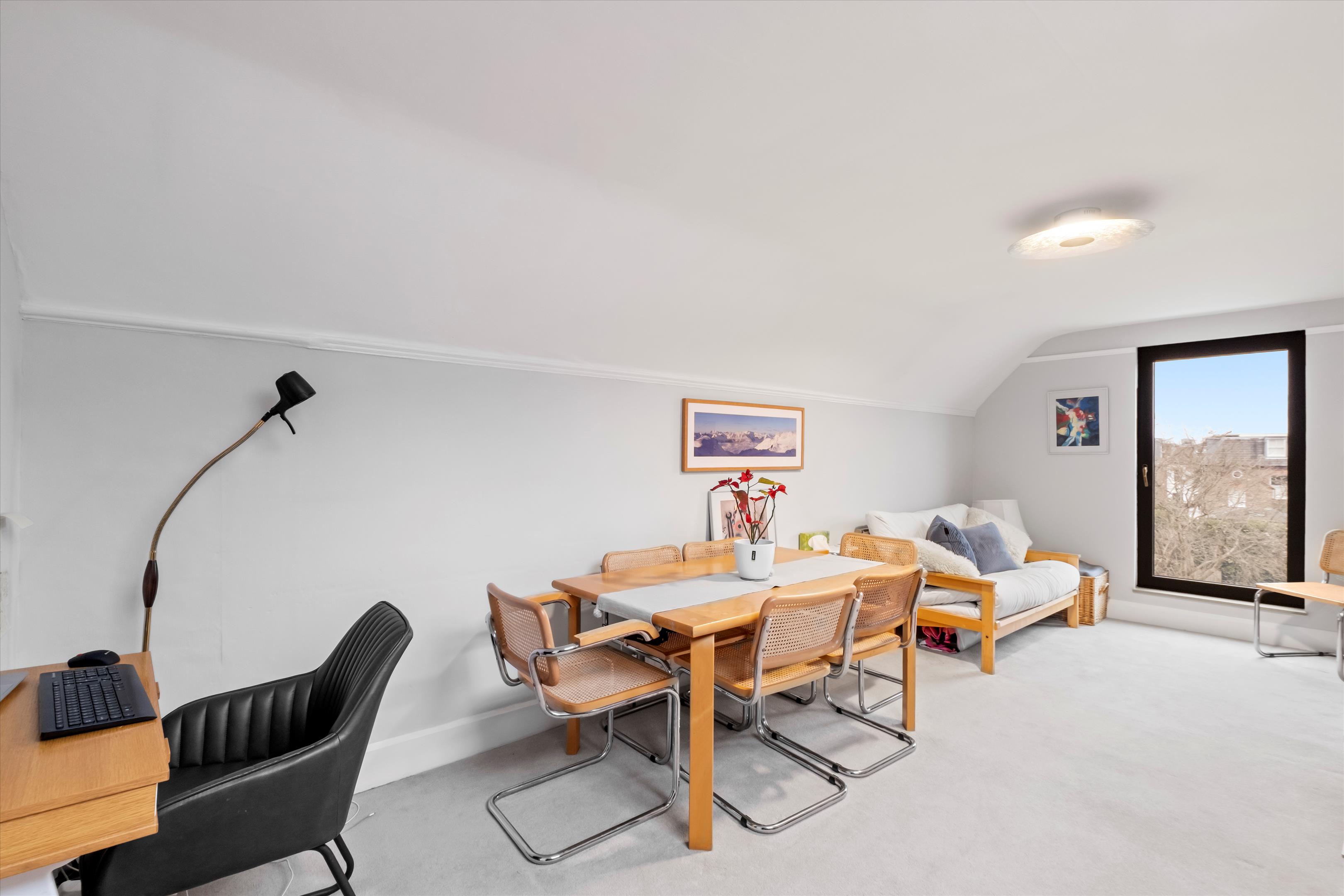 Chiswick Lane, London W4