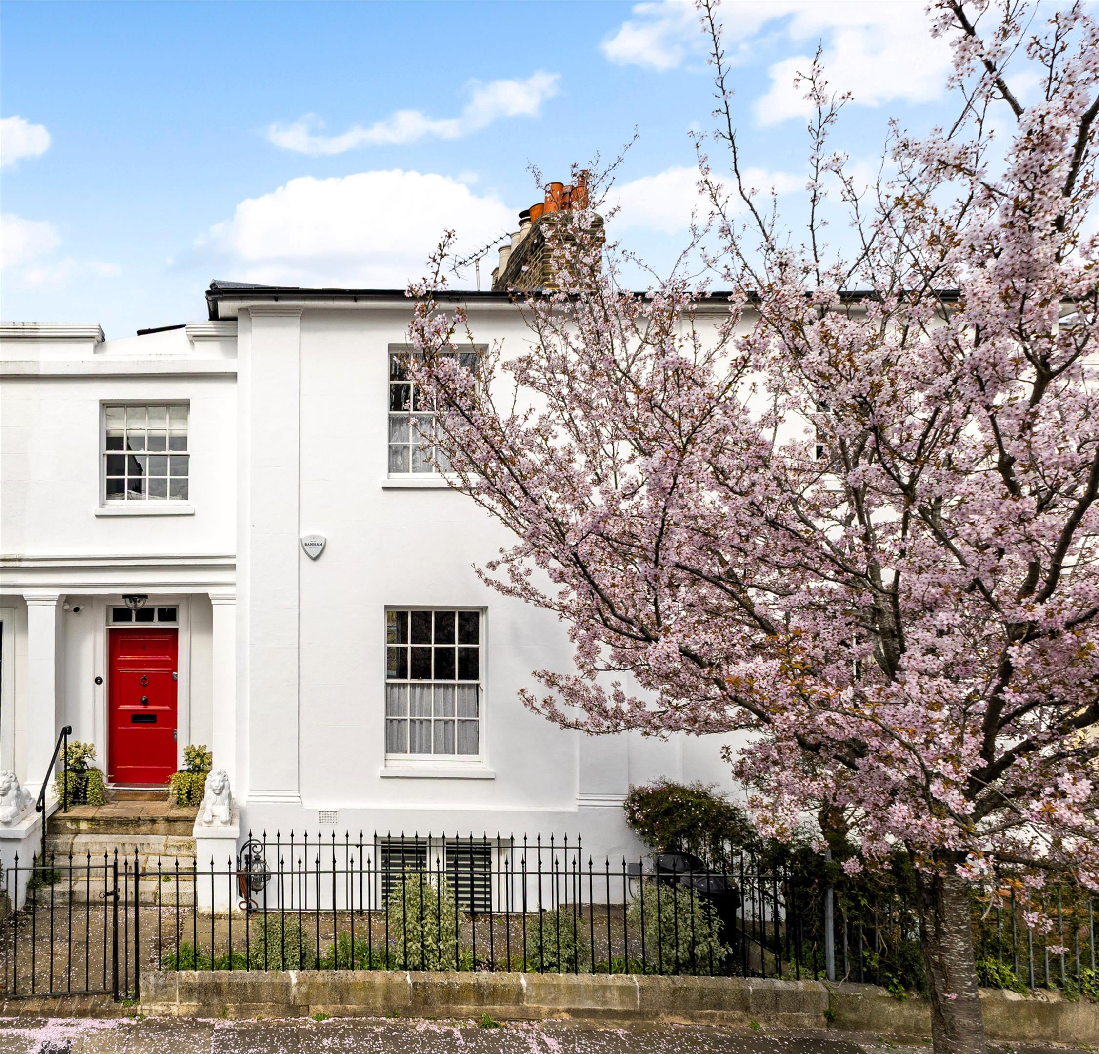 St Peters Villas, London W6