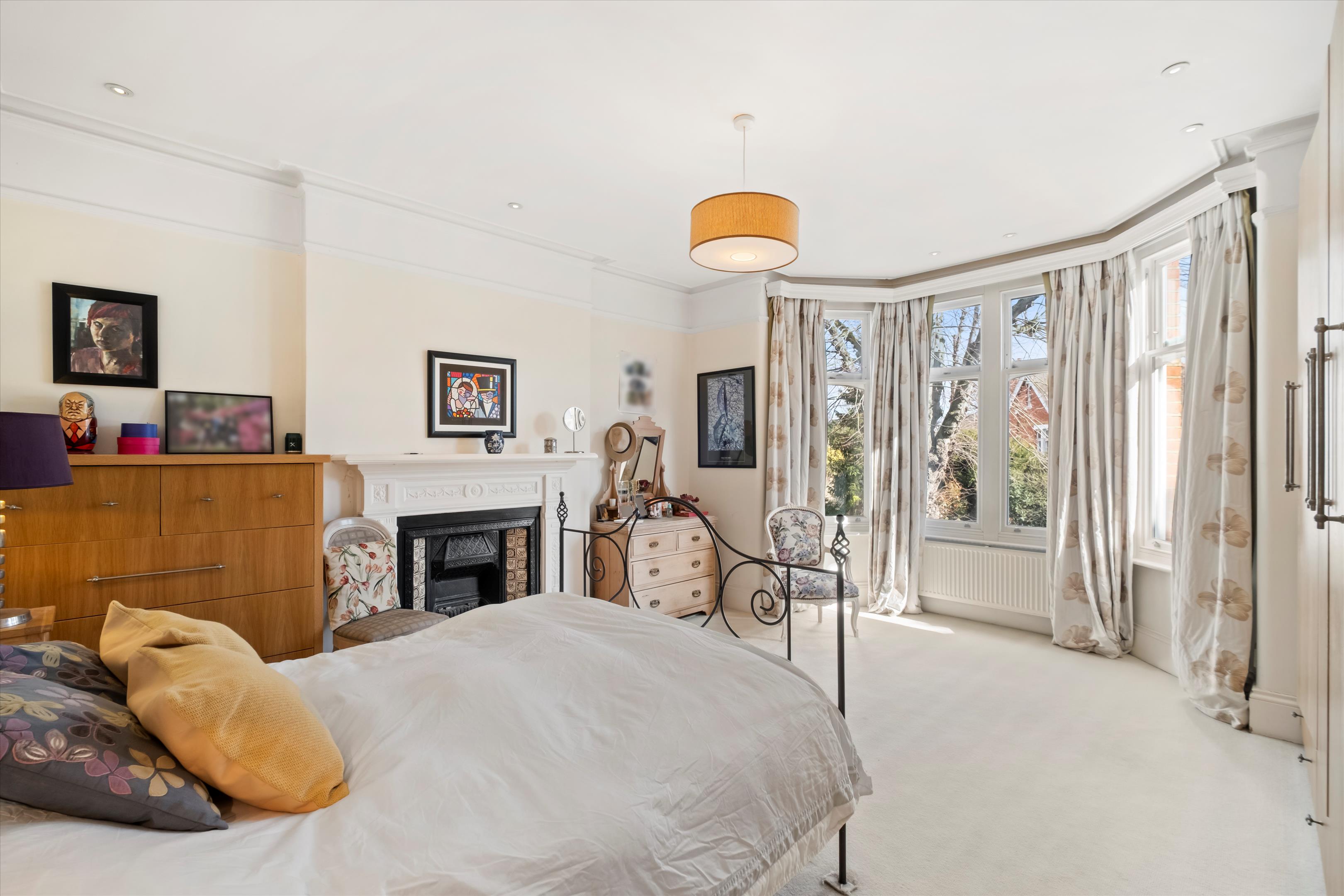 Mount Park Crescent, London W5