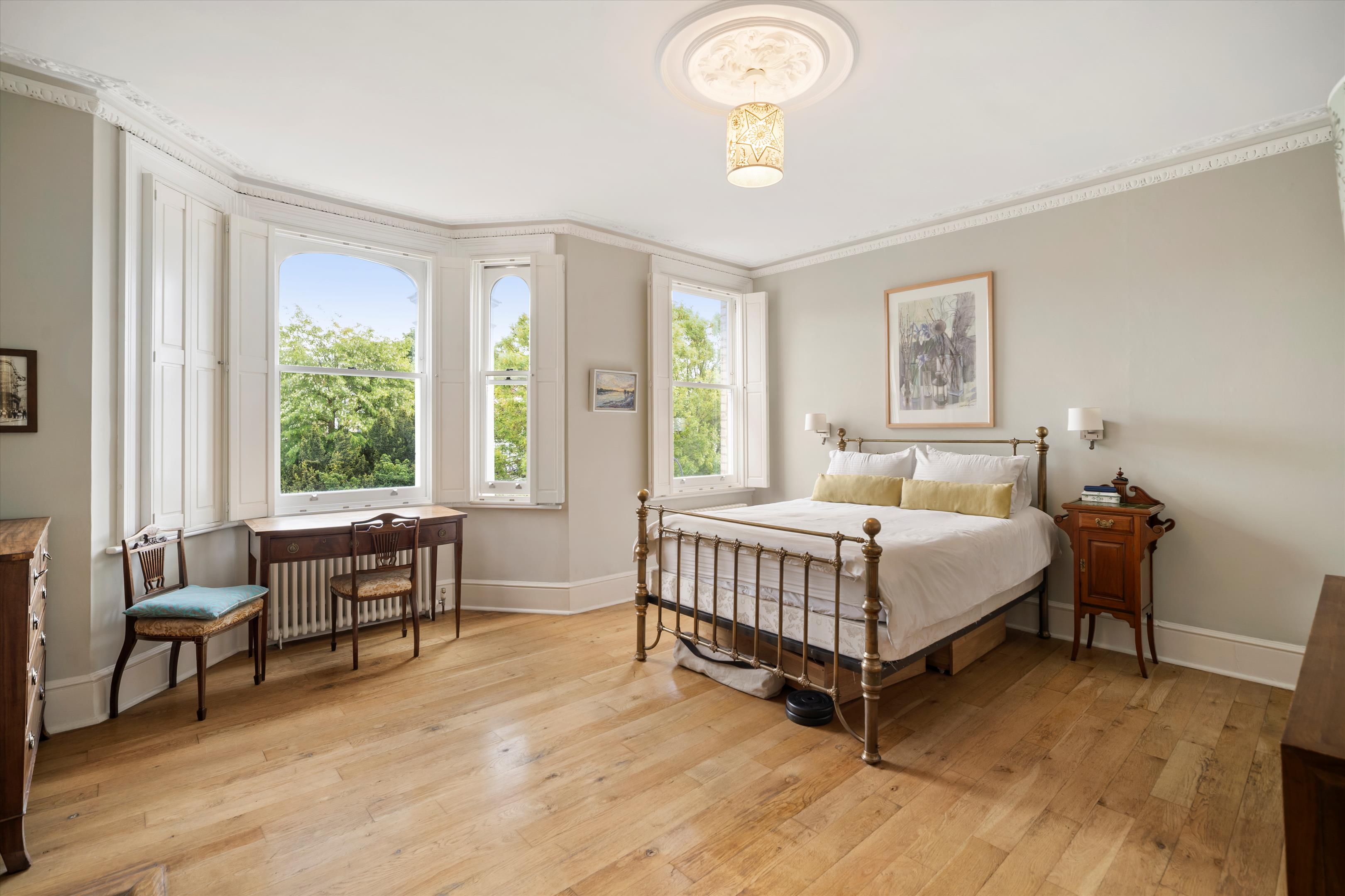 Westcroft Square, London W6