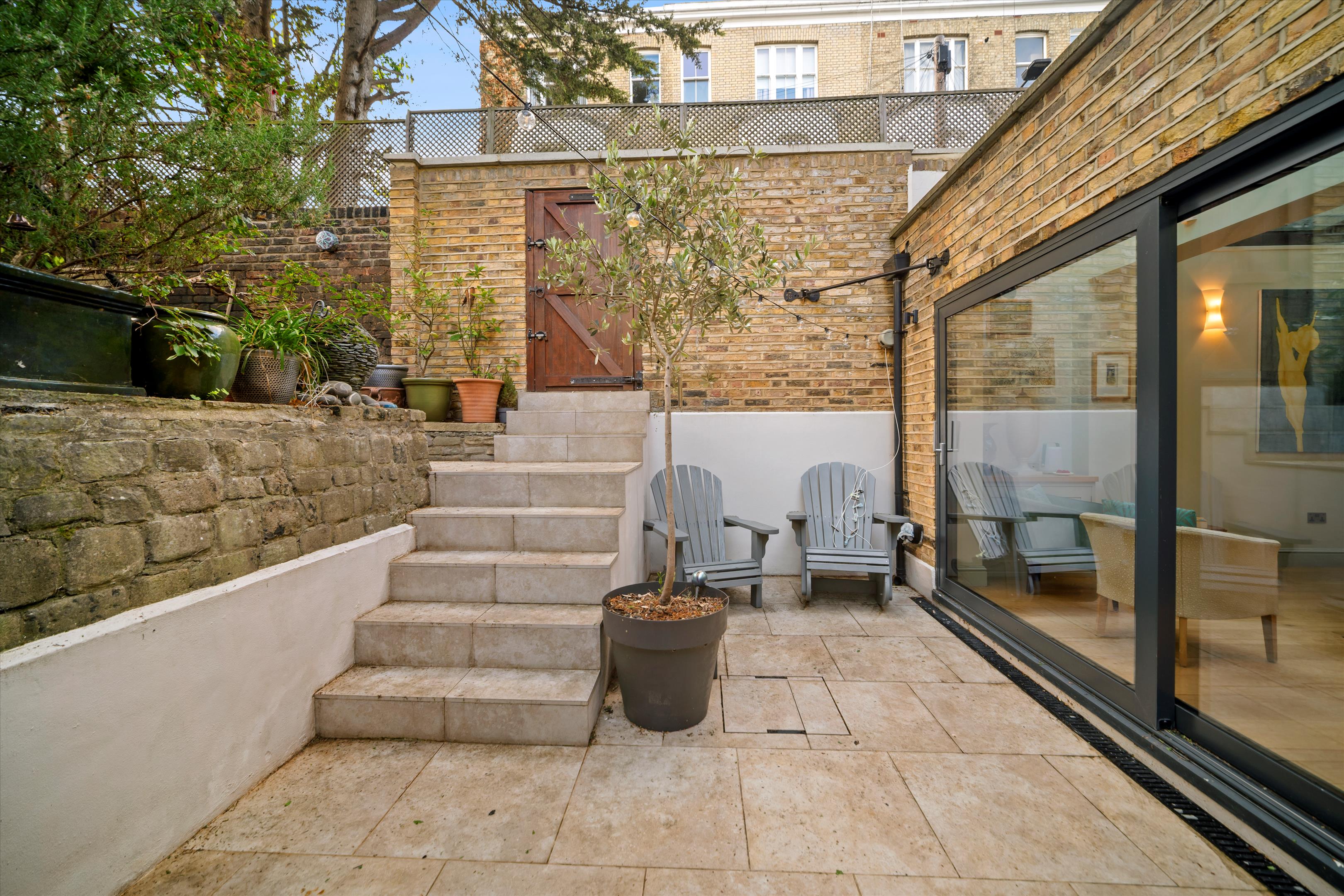 Westcroft Square, London W6