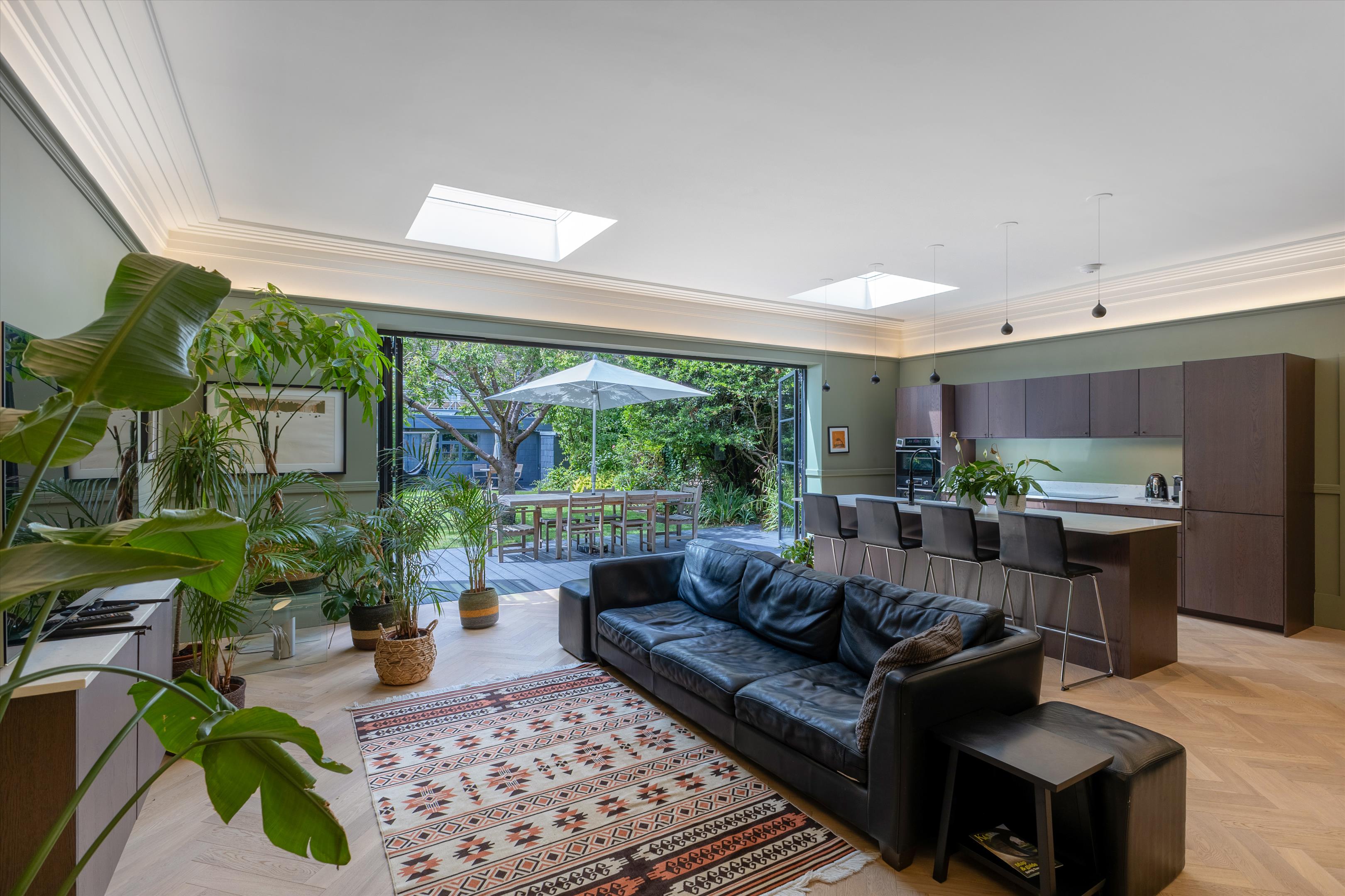 Rylett Road, London, W12