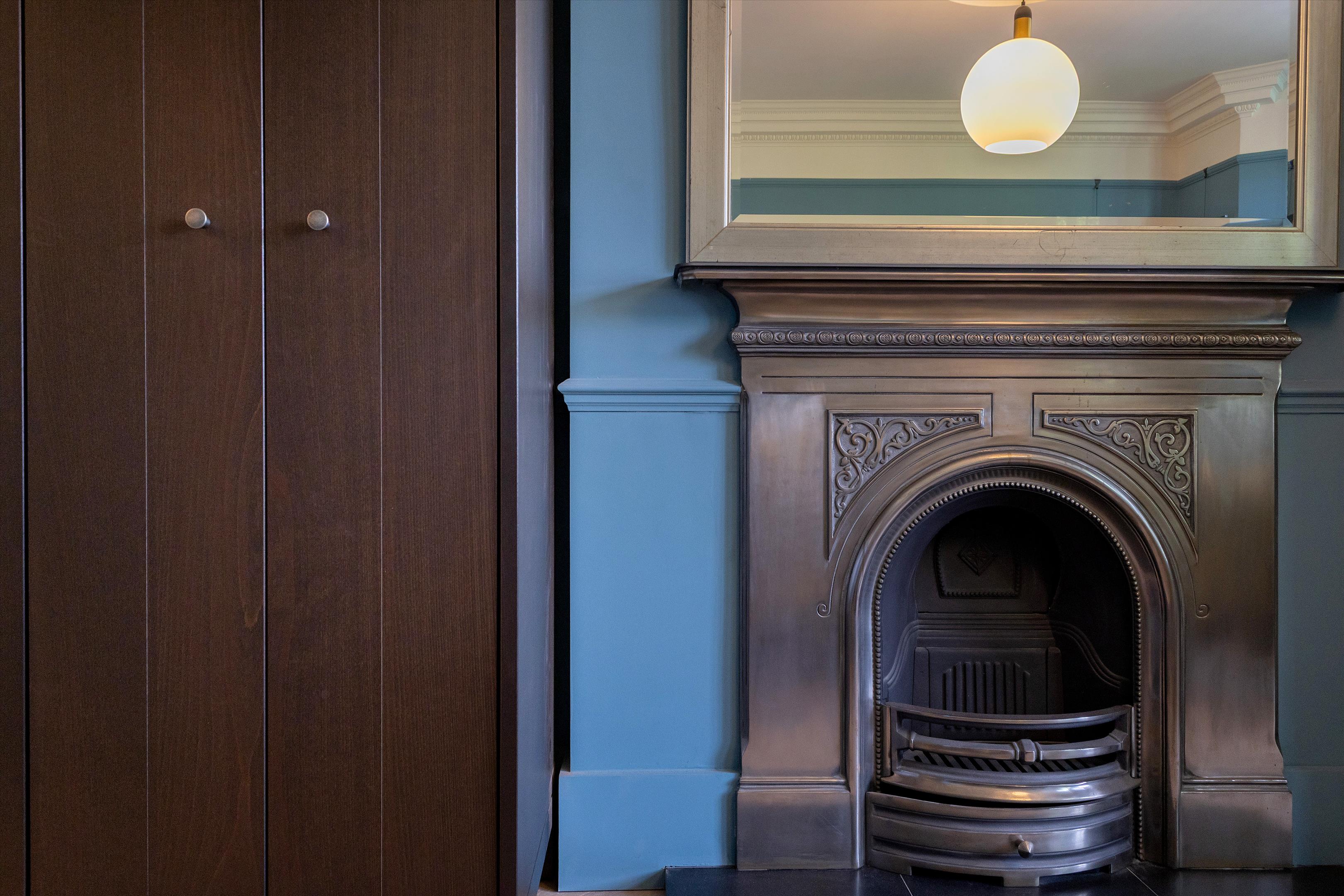 Rylett Road, London, W12