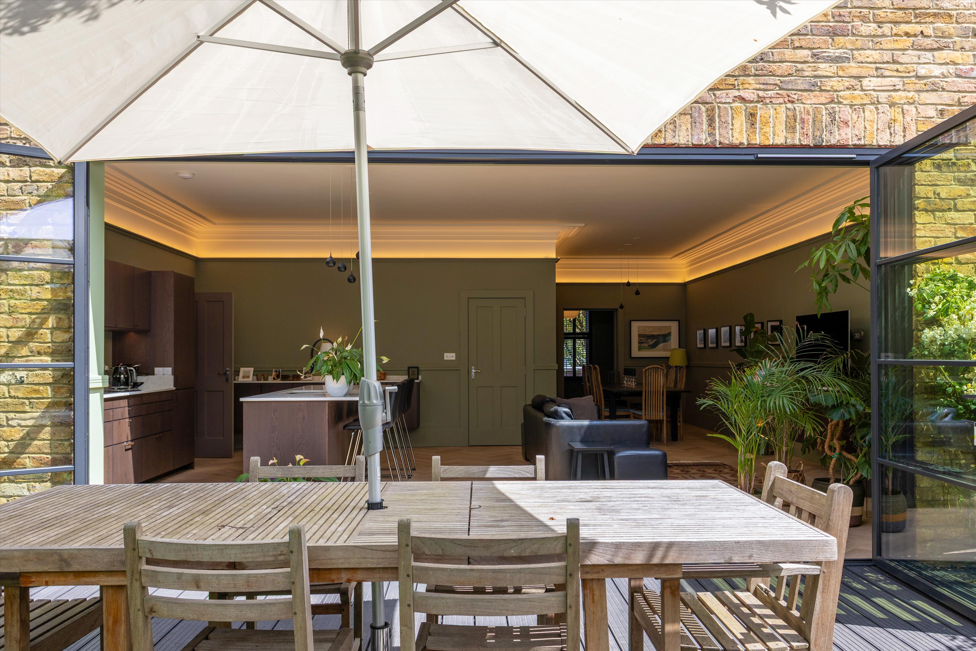 Rylett Road, London, W12