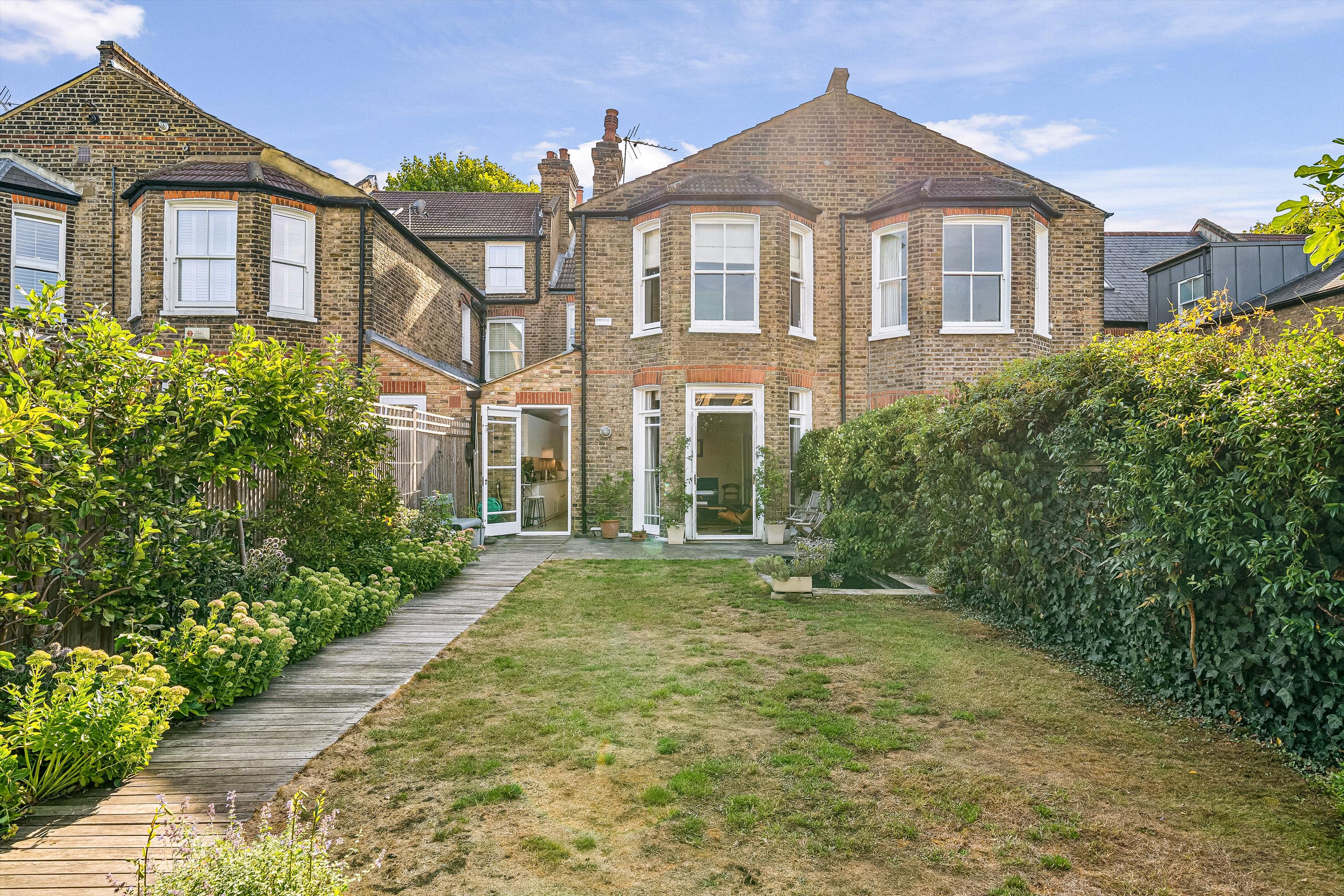 Ardbeg Road, London SE24