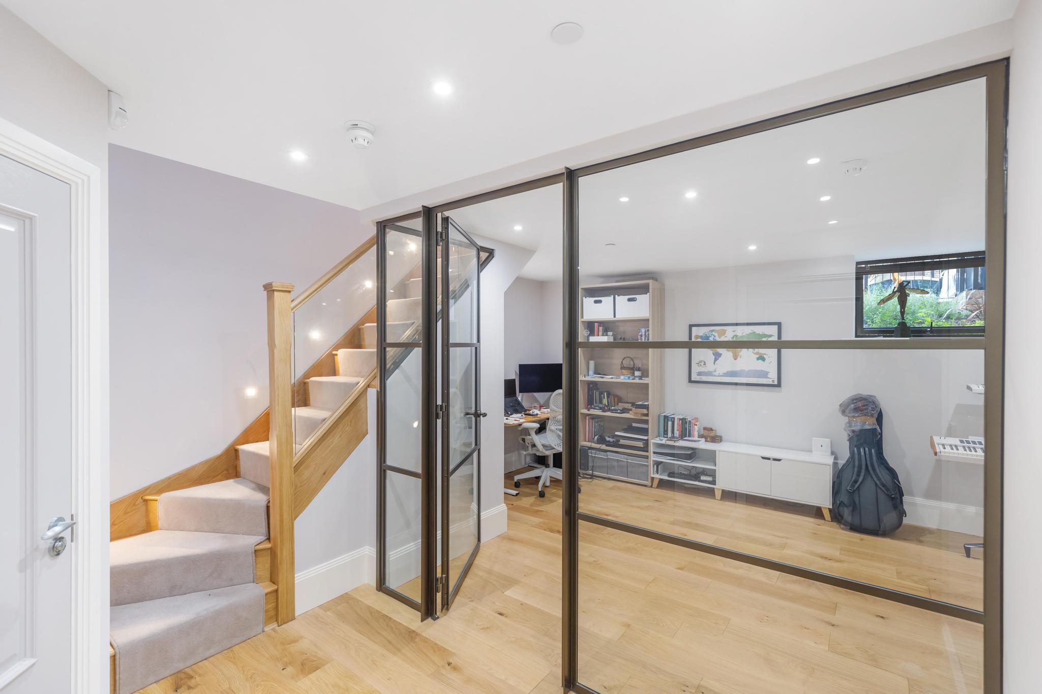 Gilkes Crescent, Dulwich Village, London, SE21