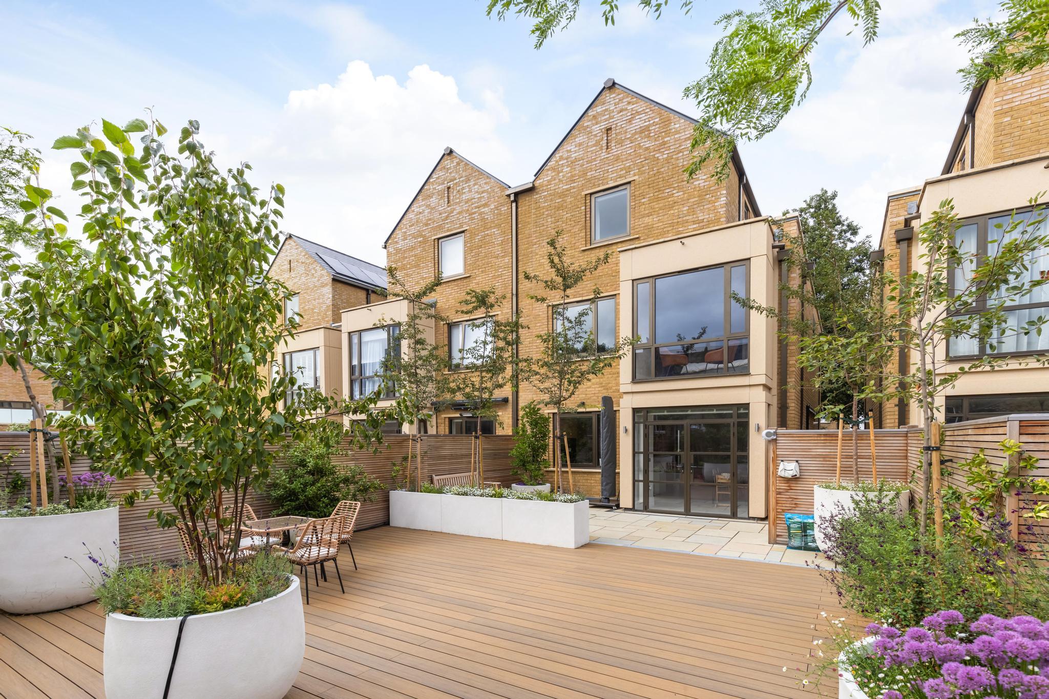 Gilkes Crescent, Dulwich Village, London, SE21
