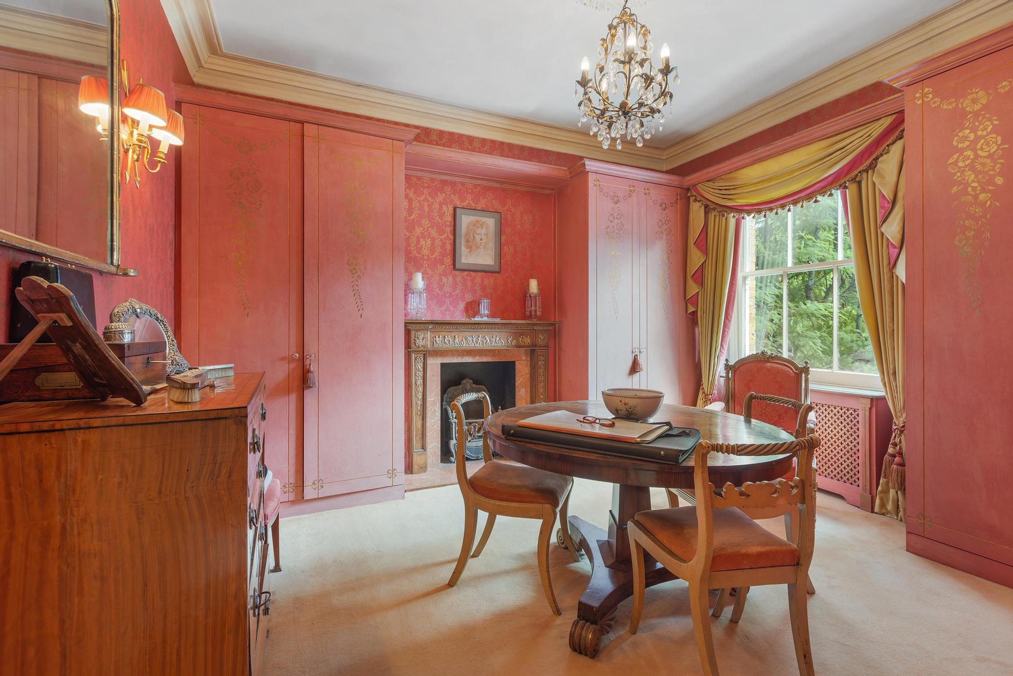 Underhill Road, London, SE22