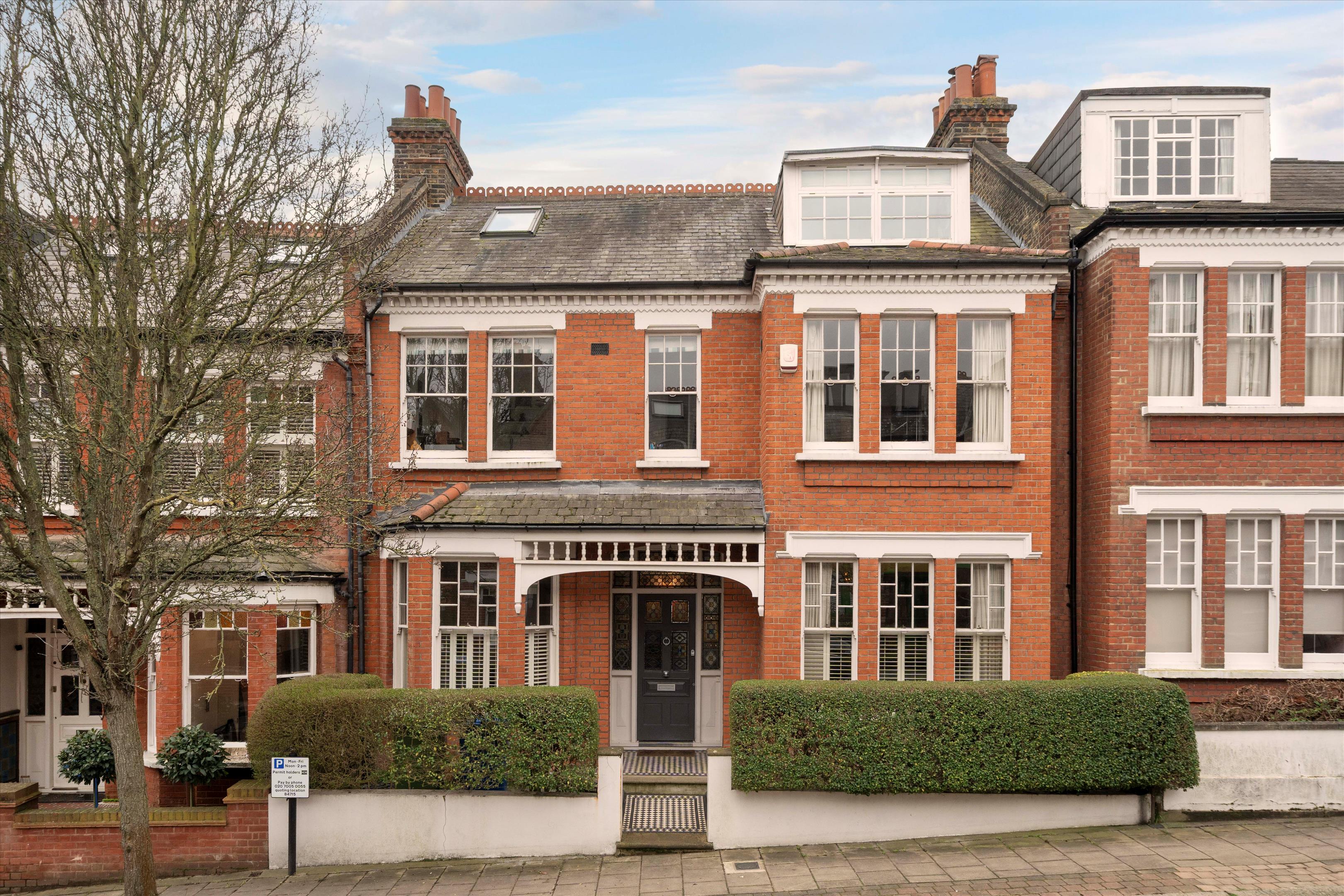 Hollingbourne Road, London SE24.