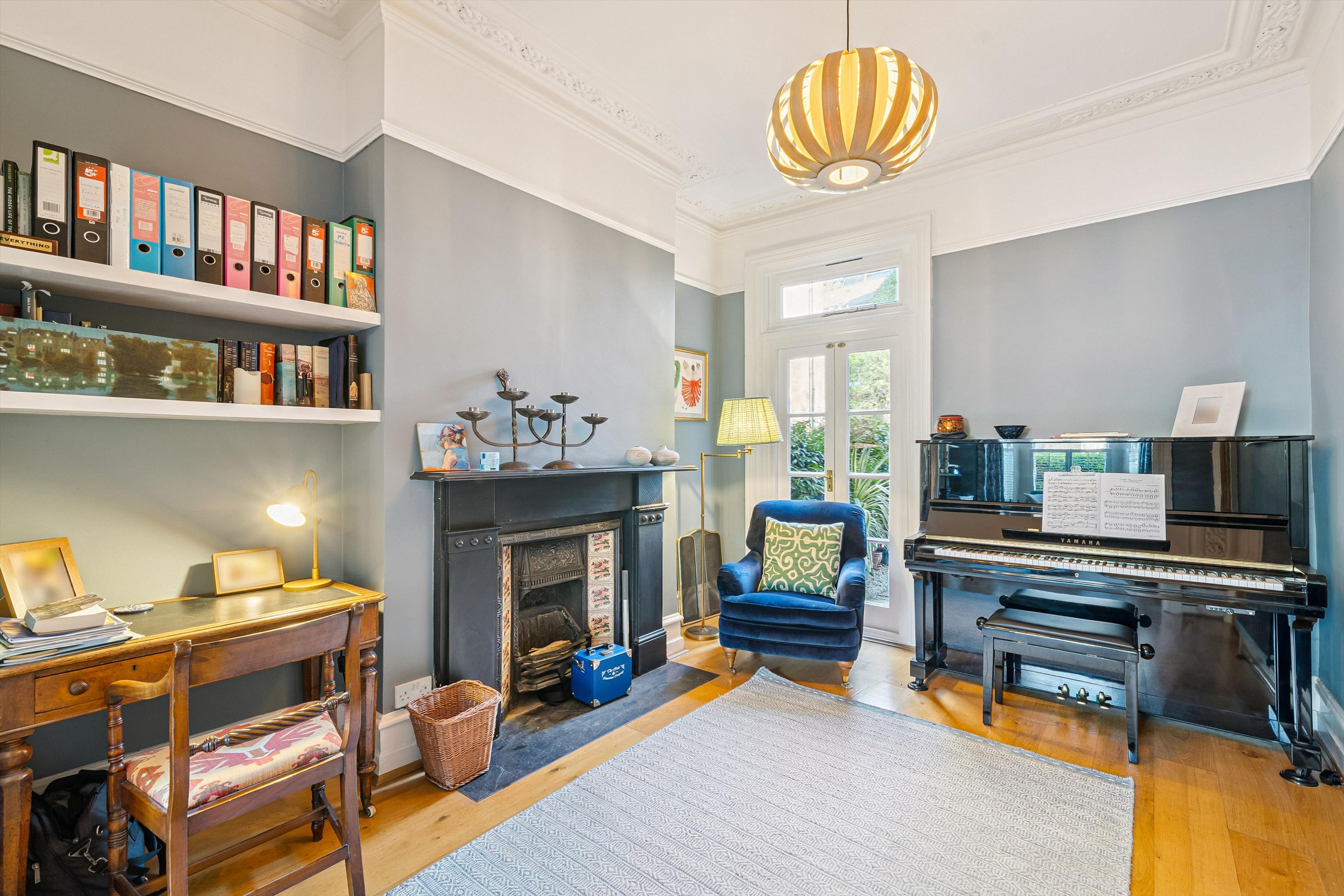 Gubyon Avenue, London SE24