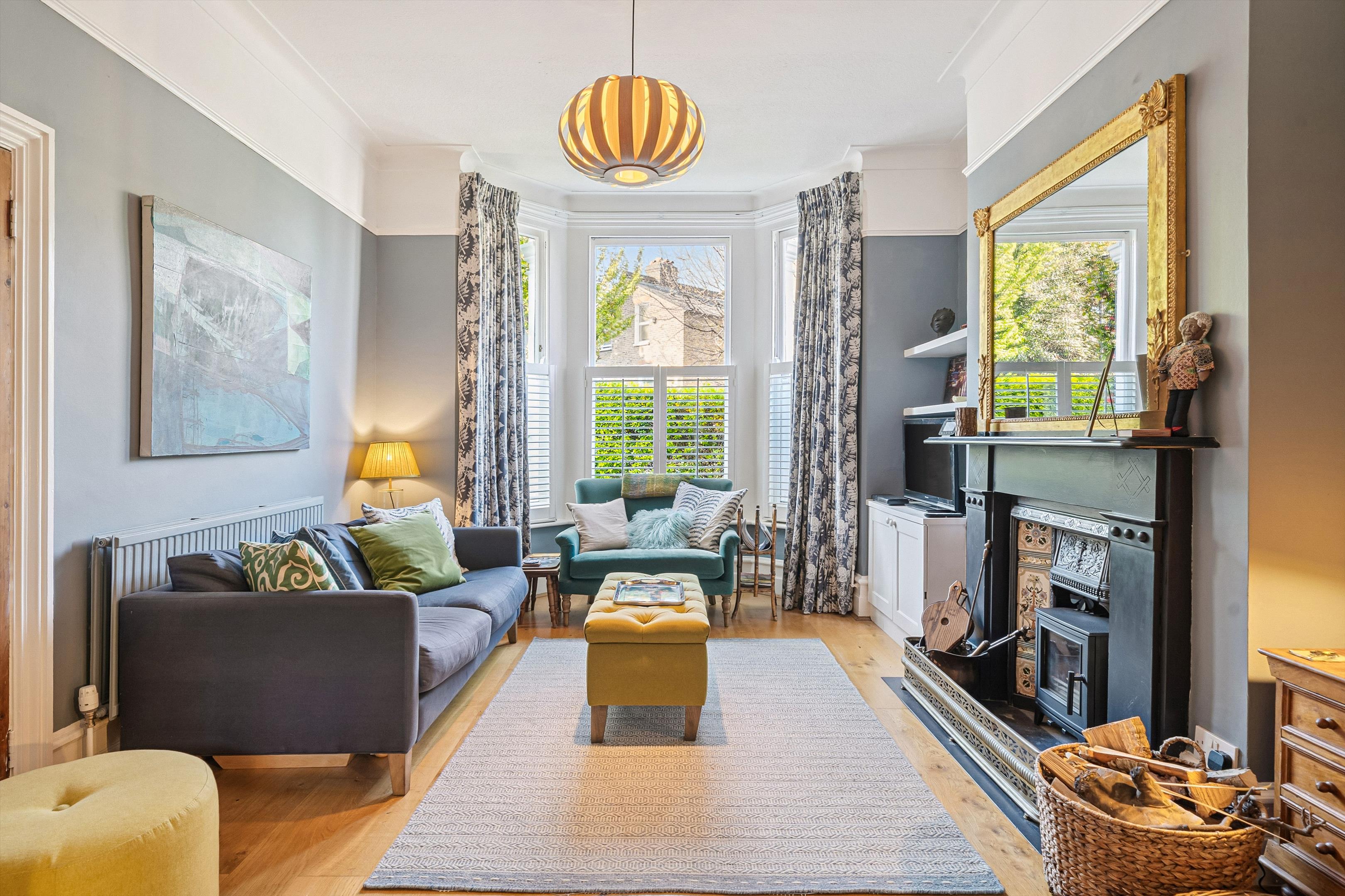 Gubyon Avenue, London SE24