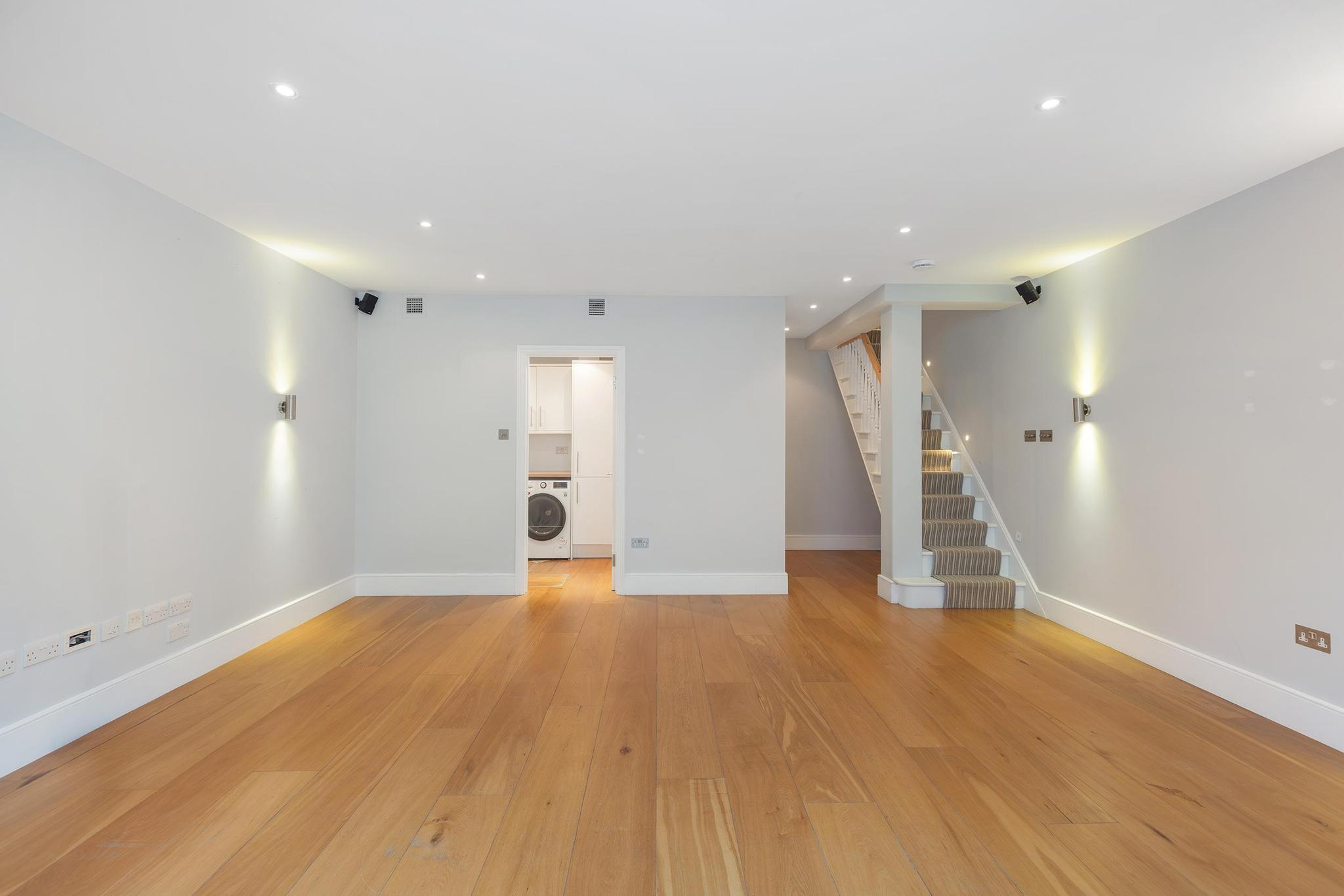 Woodwarde Road, London, SE22