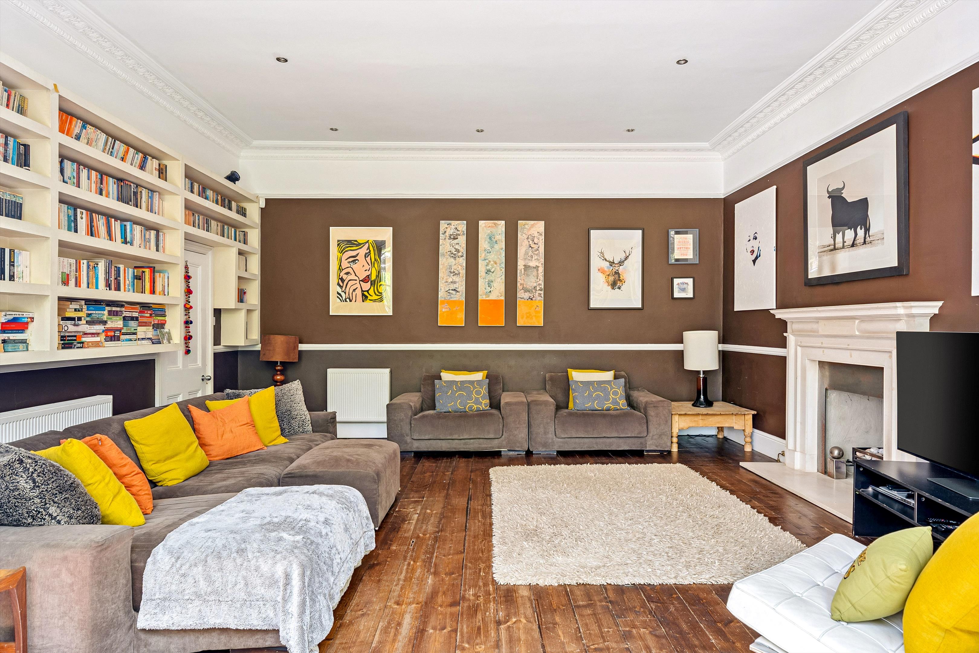 Alleyn Park, London, SE21