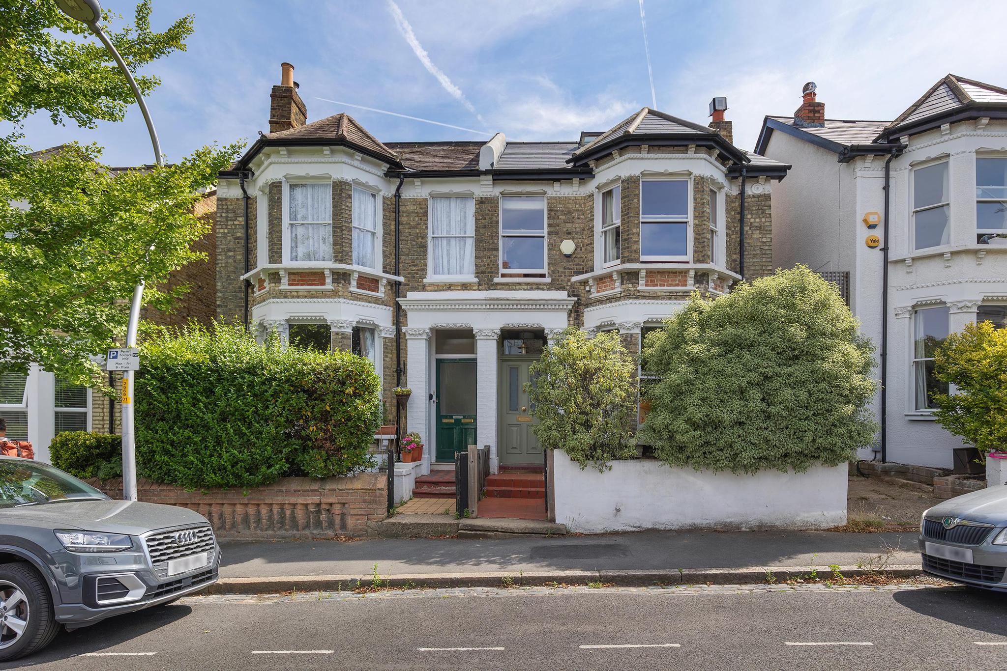 Muschamp Road, London, SE15