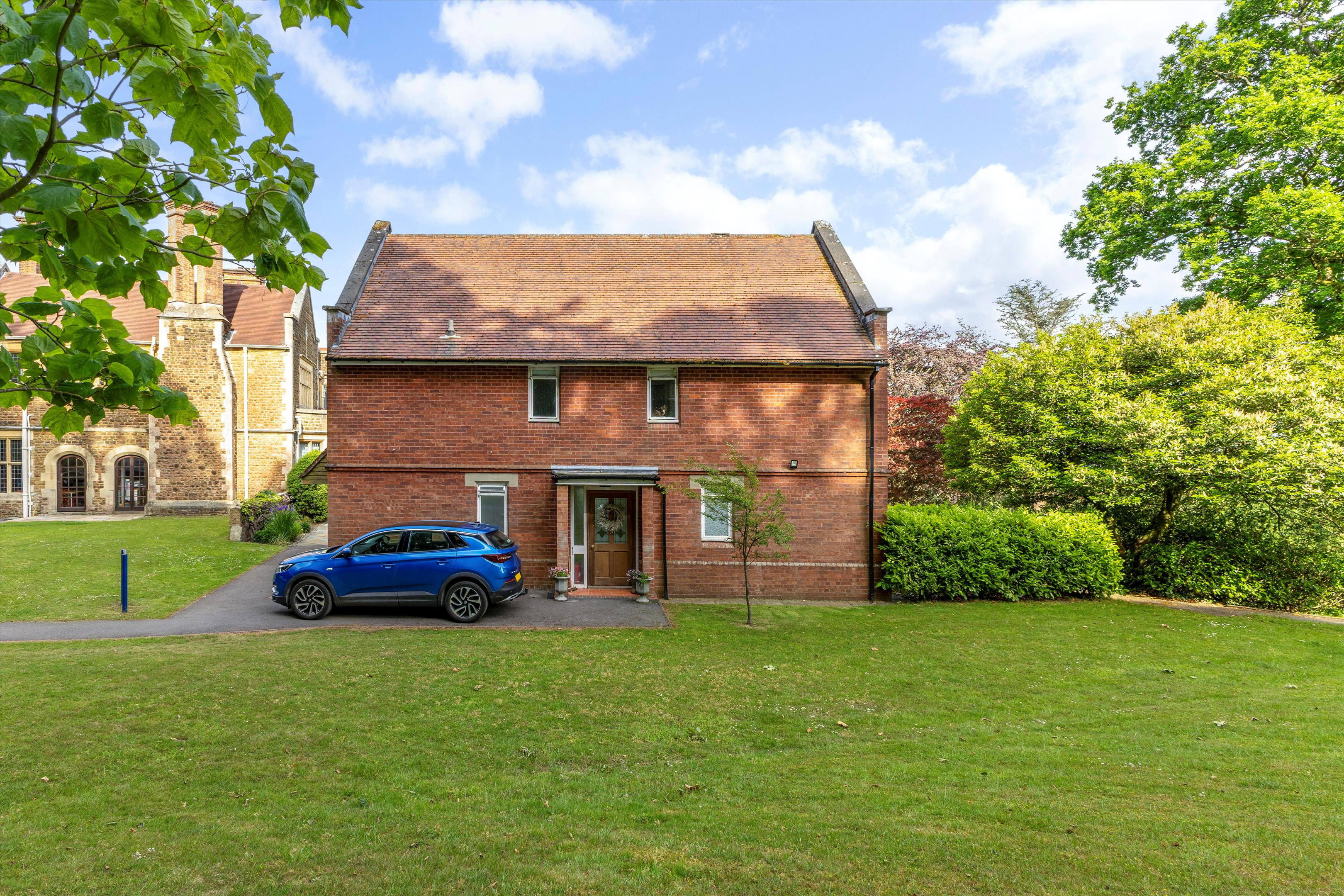 The Royal School, Farnham Lane, Haslemere, Surrey, GU27