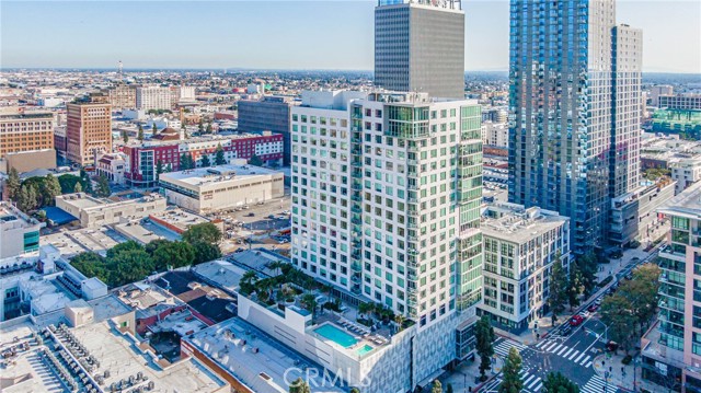 1050 S Grand AVE Unit: 1606