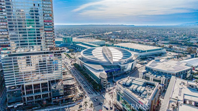 1050 S Grand AVE Unit: 1606