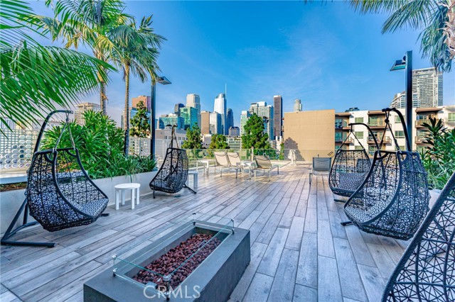 1050 S Grand AVE Unit: 1606