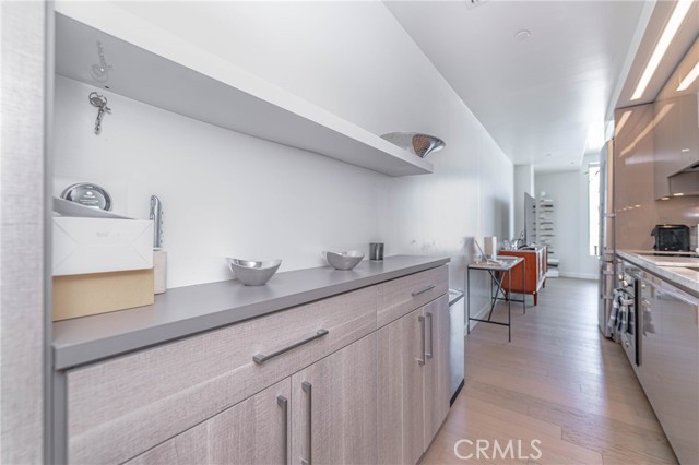 1050 S Grand AVE Unit: 1606