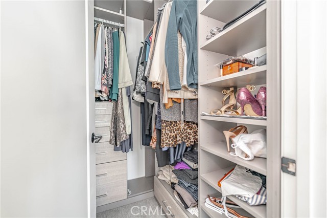 1050 S Grand AVE Unit: 1606