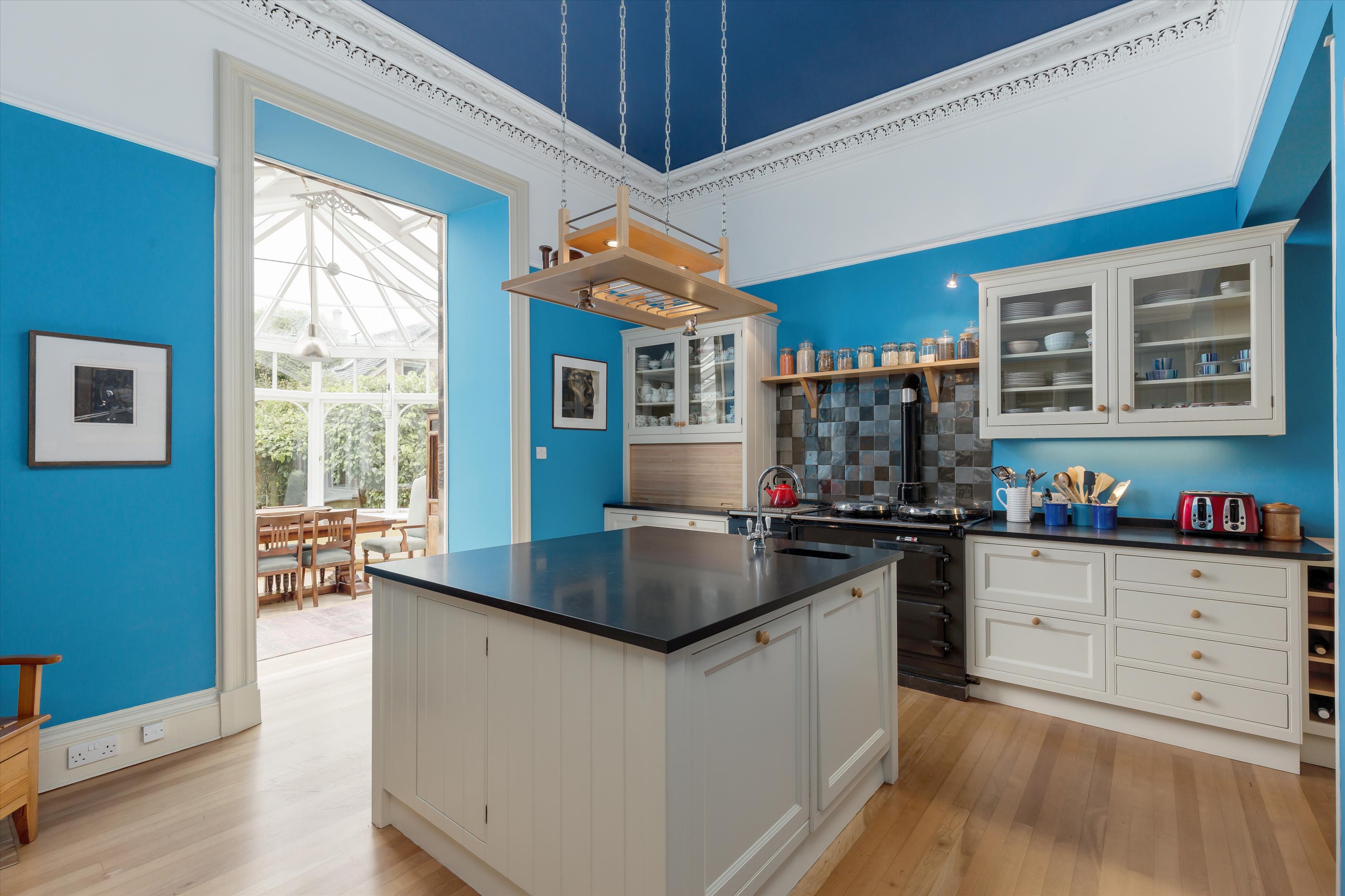 West Castle Road, Edinburgh EH10