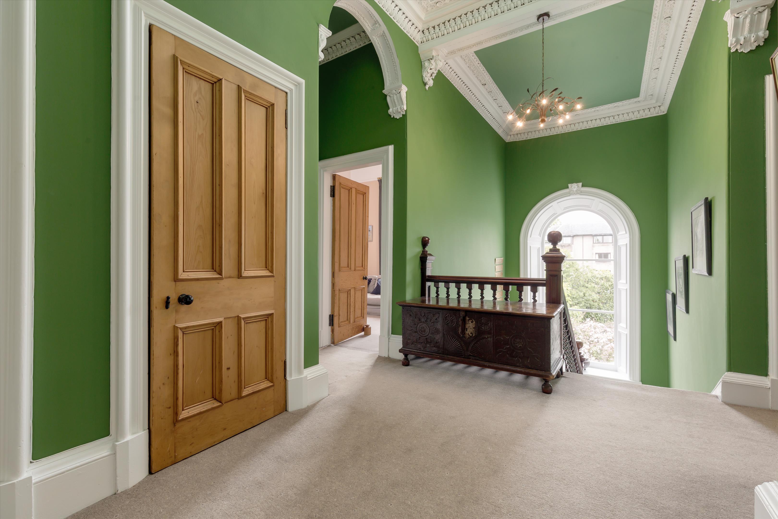 West Castle Road, Edinburgh EH10