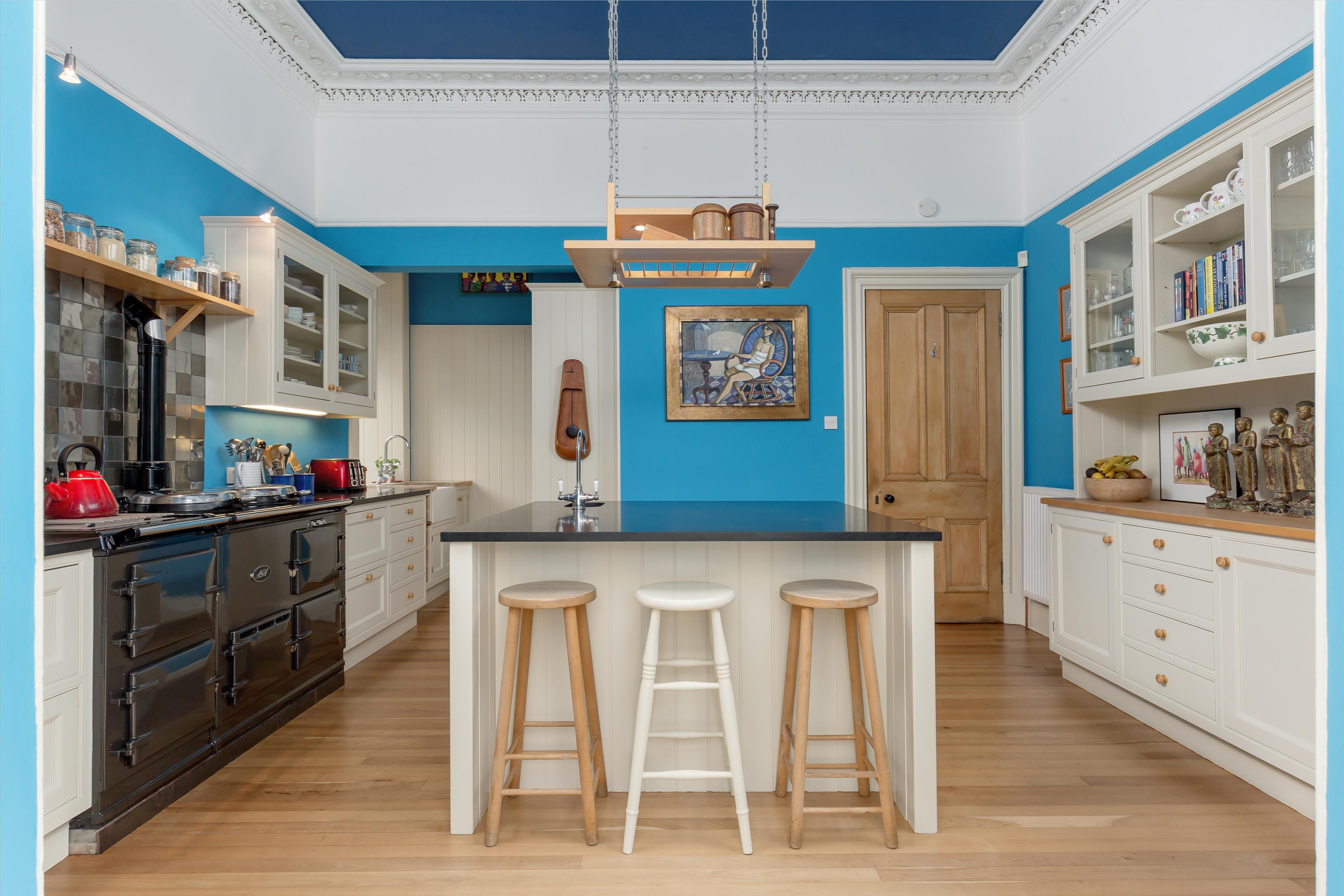 West Castle Road, Edinburgh EH10