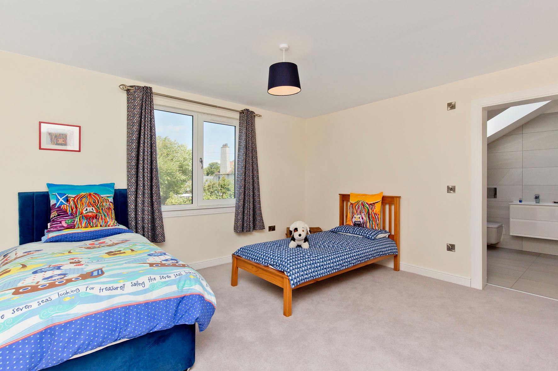 Braehead Road, Edinburgh EH4