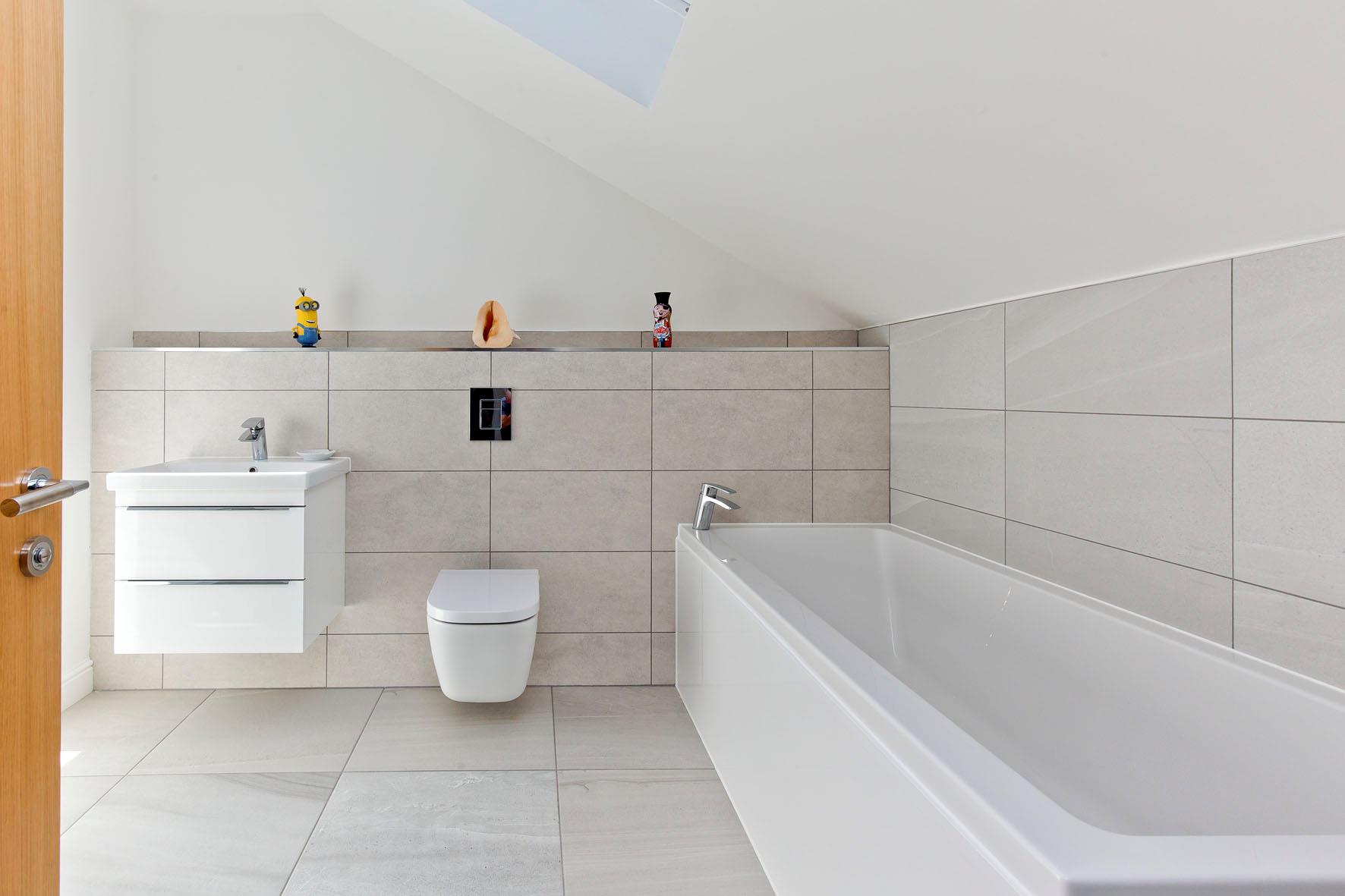 Braehead Road, Edinburgh EH4