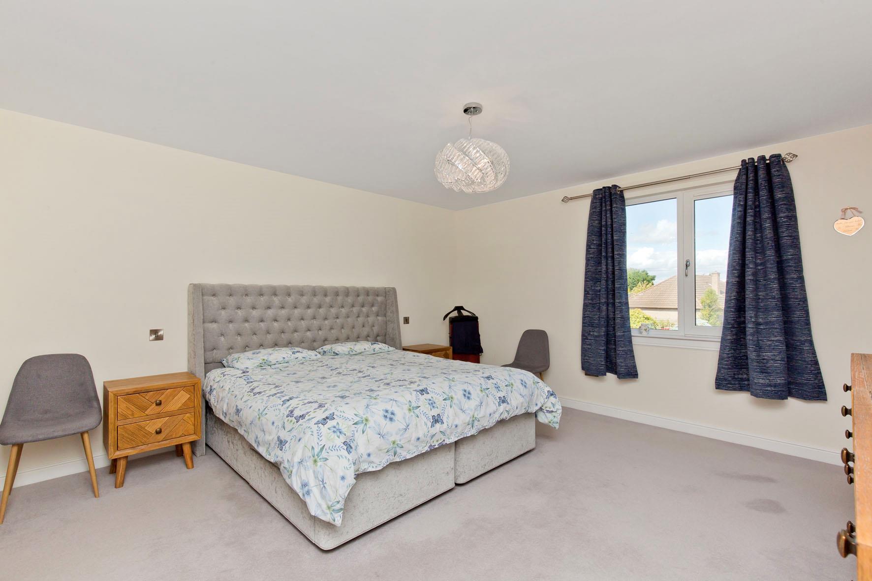 Braehead Road, Edinburgh EH4