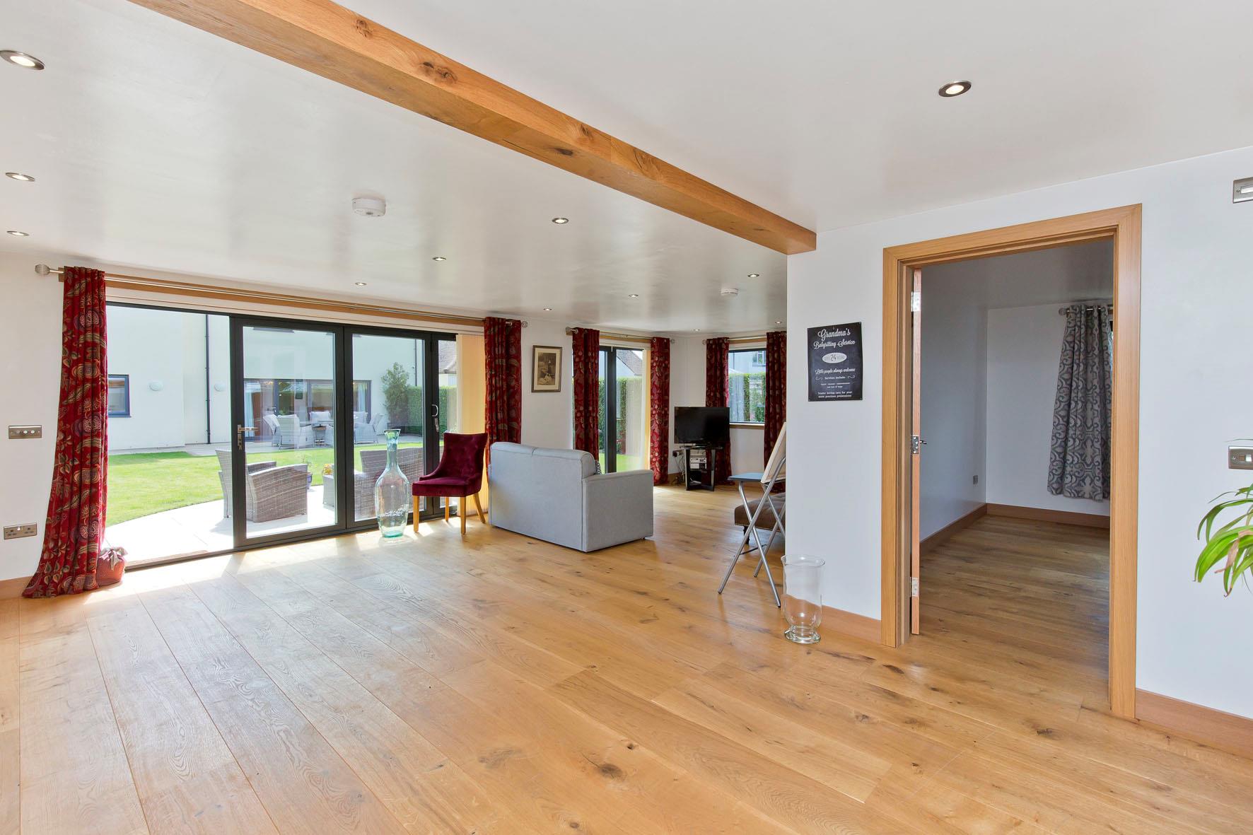 Braehead Road, Edinburgh EH4